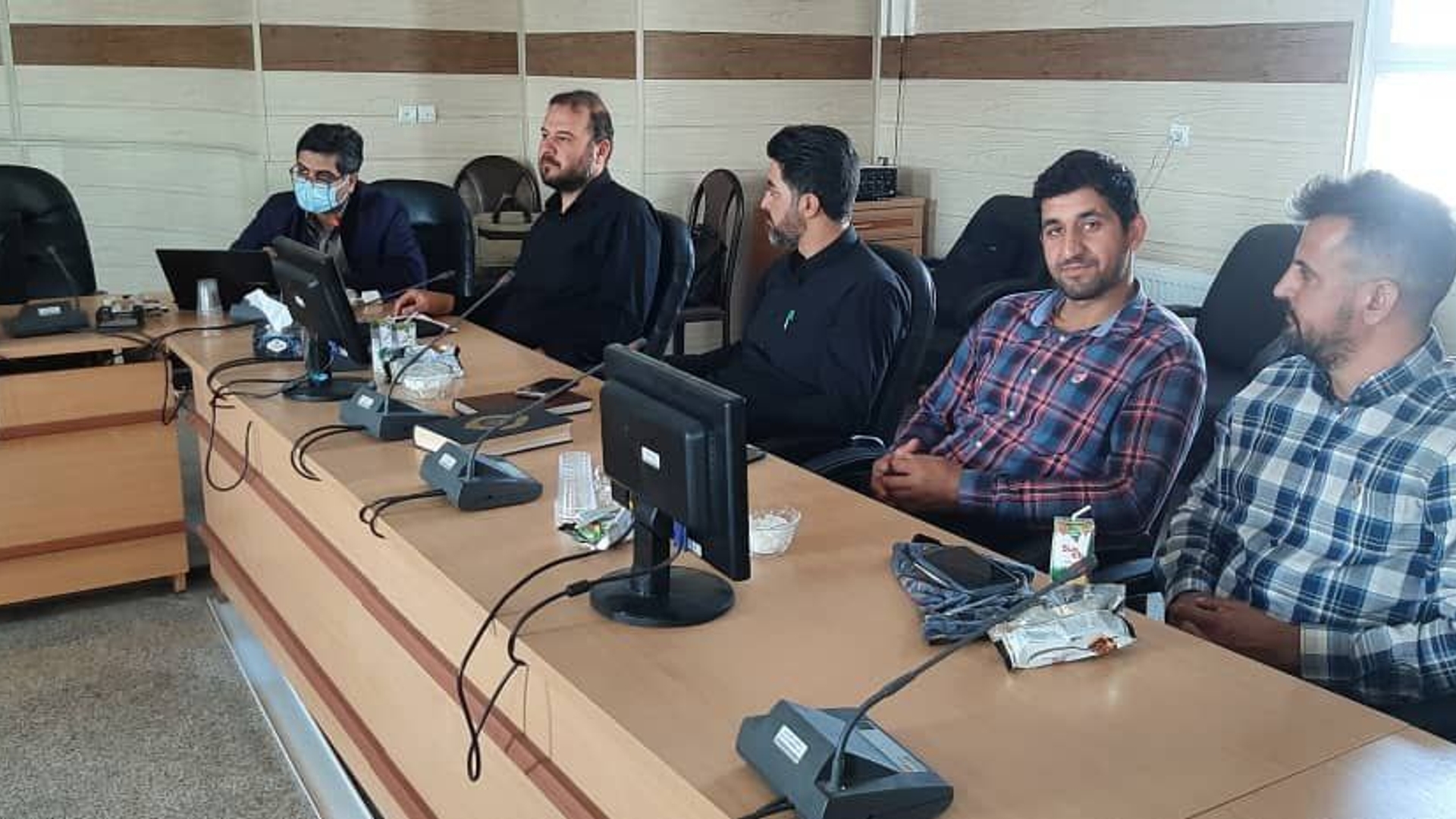 برگزاری بیست و هفتمین کارگاه آموزشی ویژه دهیاران در بخش های مرکزی و زاویه از توابع شهرستان زرندیه