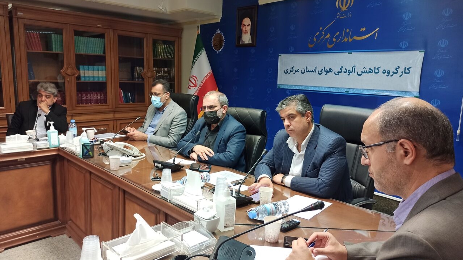 استاندار:
رییس جمهور نگاه ویژه به حل مسایل زیست محیطی استان مرکزی دارد