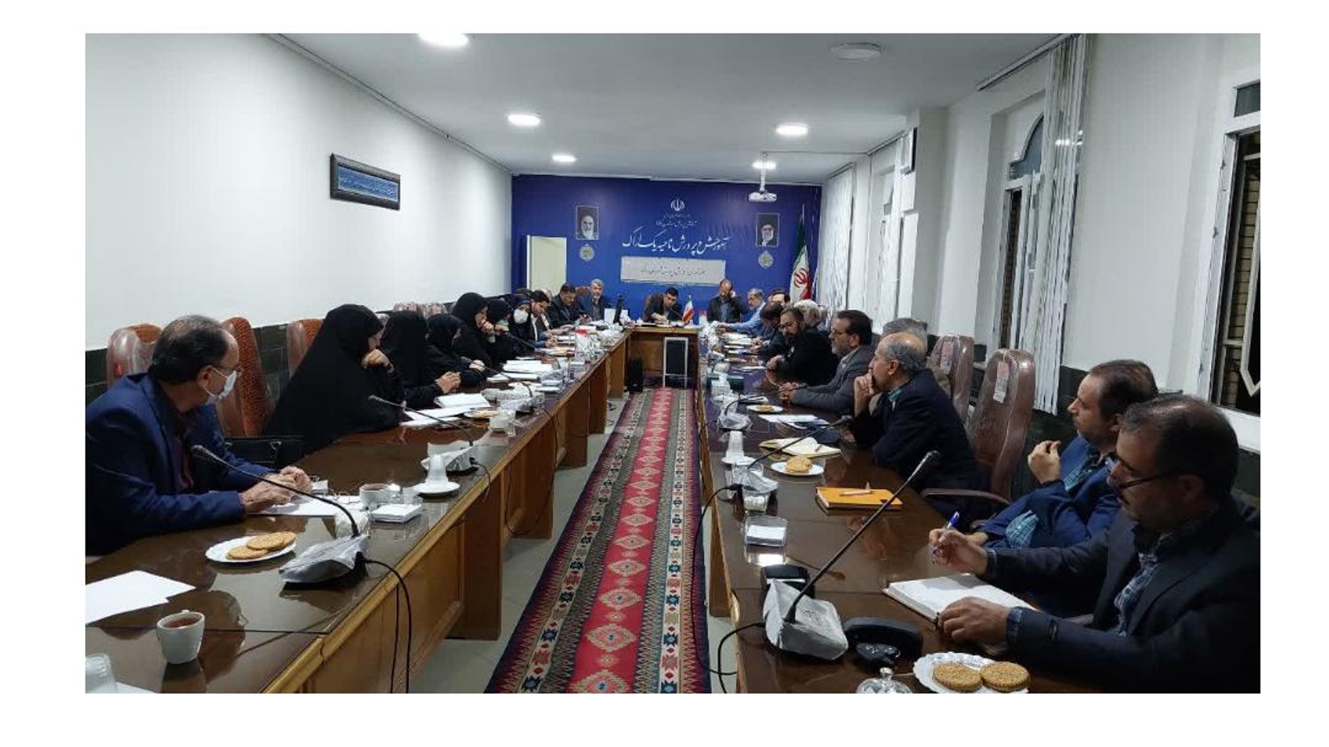 جلسه شورای آموزش و پرورش شهرستان به ریاست دکتر امیر هادی فرماندار شهرستان اراک و با حضور مدیران آ‌موزش و پرورش ناحیه یک و دو و اعضا مربوطه برگزار شد.