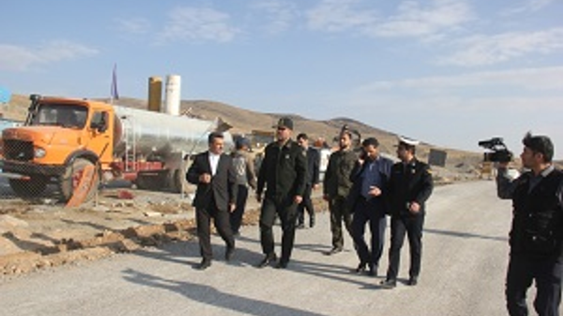 بازدید میدانی فرماندار شهرستان شازند و فرمانده انتظامی استان مرکزی از ایست و بازرسی و پلیس راه محور اراک توره