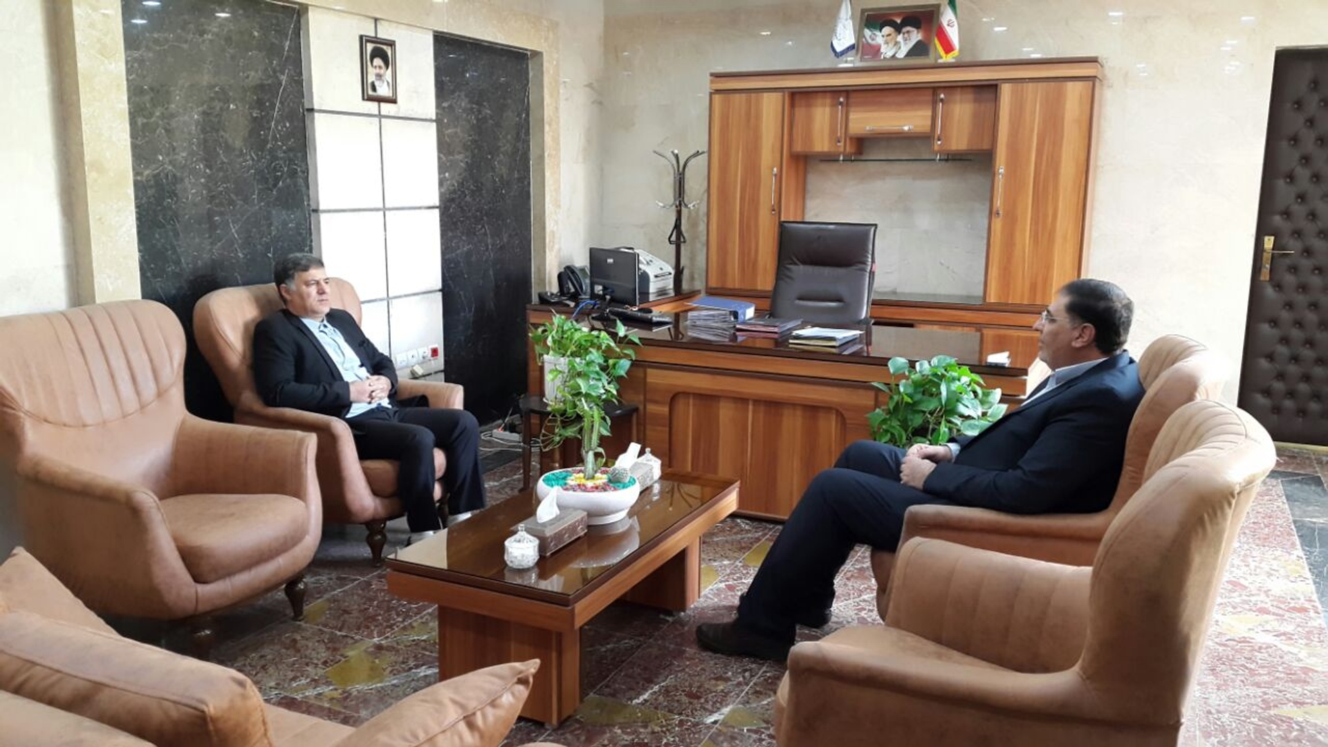 دیدار قمری از فرمانداران سابق شهرستان محلات با سرپرست فرمانداری