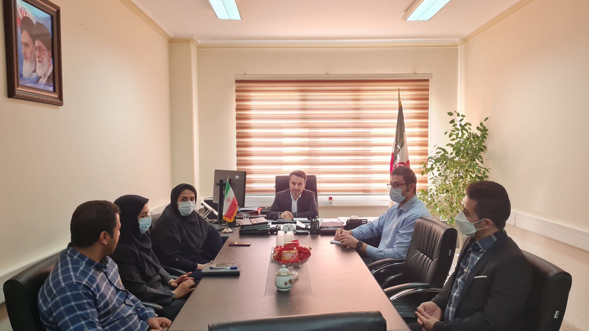 برگزاری جلسه مدیر فناوری اطلاعات استانداری با همکاران مدیریت