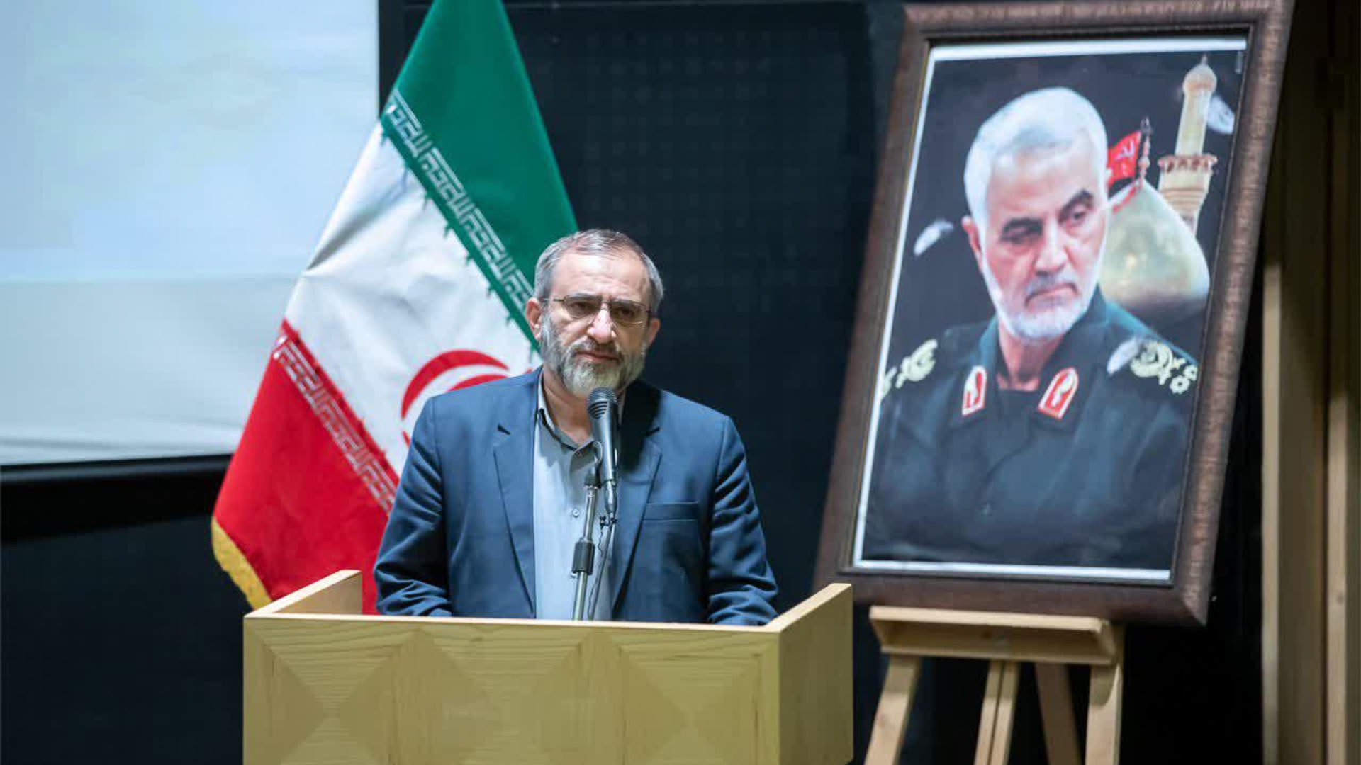 انقلاب اسلامی مقتدرتر از هر همیشه به مسیر خود ادامه می‌دهد