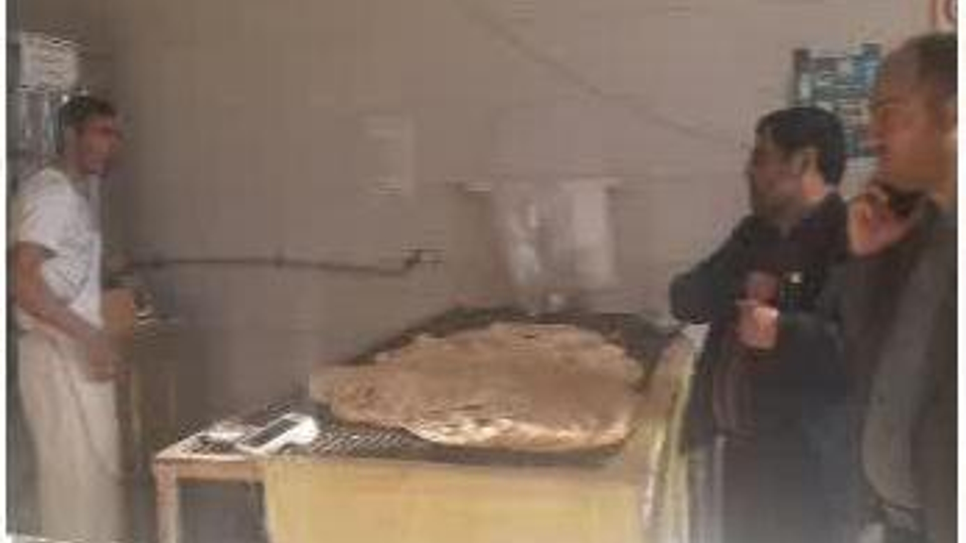 " بازدید فرماندار از نانوائیهای برخی از روستاها "