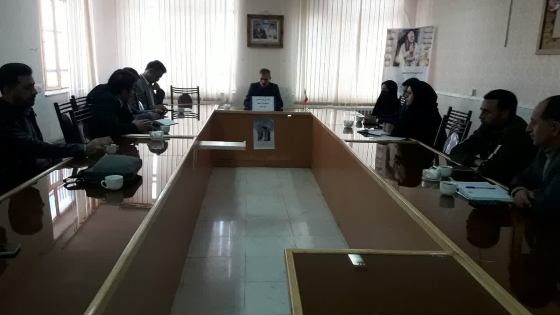 صبح امروز جلسه شورای هماهنگی پیشگیری از مواد مخدر شهرستان به ریاست سعید مویدی معاون فرماندار تفرش و با حضور سرکار خانم عبداله ئی سرپرست اداره بهزیستی و سایر اعضا در محل سالن جلسات اداره بهزیستی برگزار و موضوعات مرتبط با پیشگیری از اعتیاد در شهر و روستا مورد بررسی و تصمیمات لازم اتخاذ شد.