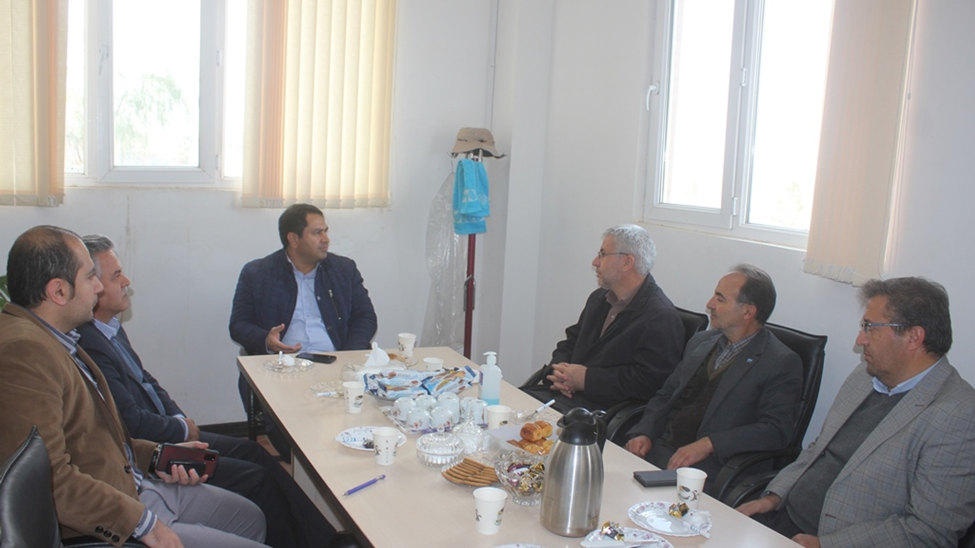 نشست بررسی مشکلات آب شرب شهر خمین برگزار شد