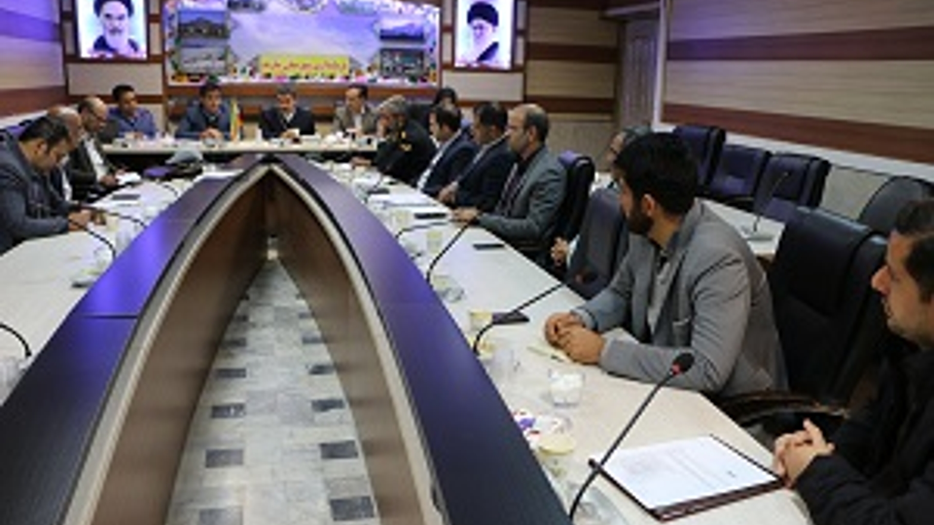 برگزاری جلسه فوق العاده ستاد تنظیم بازار شهرستان شازند