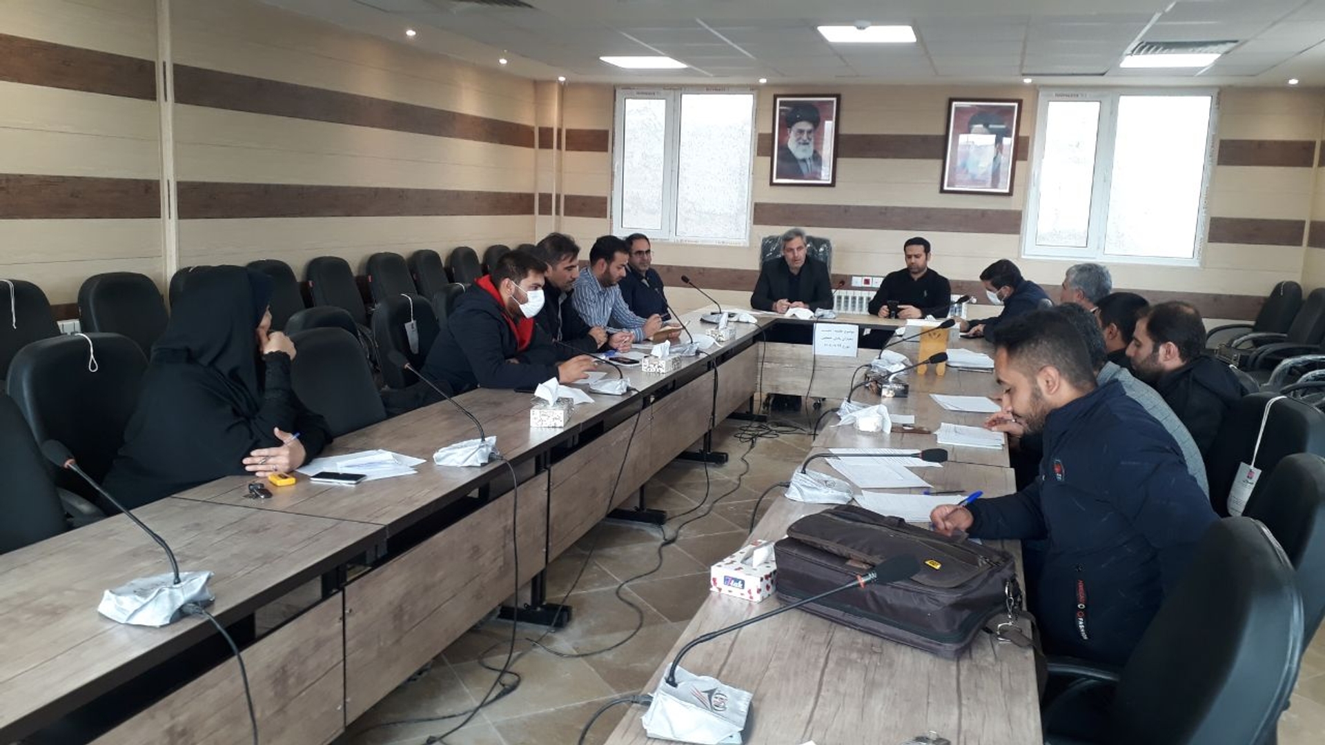 نشست مشترک دهیاران و بنیاد علوی