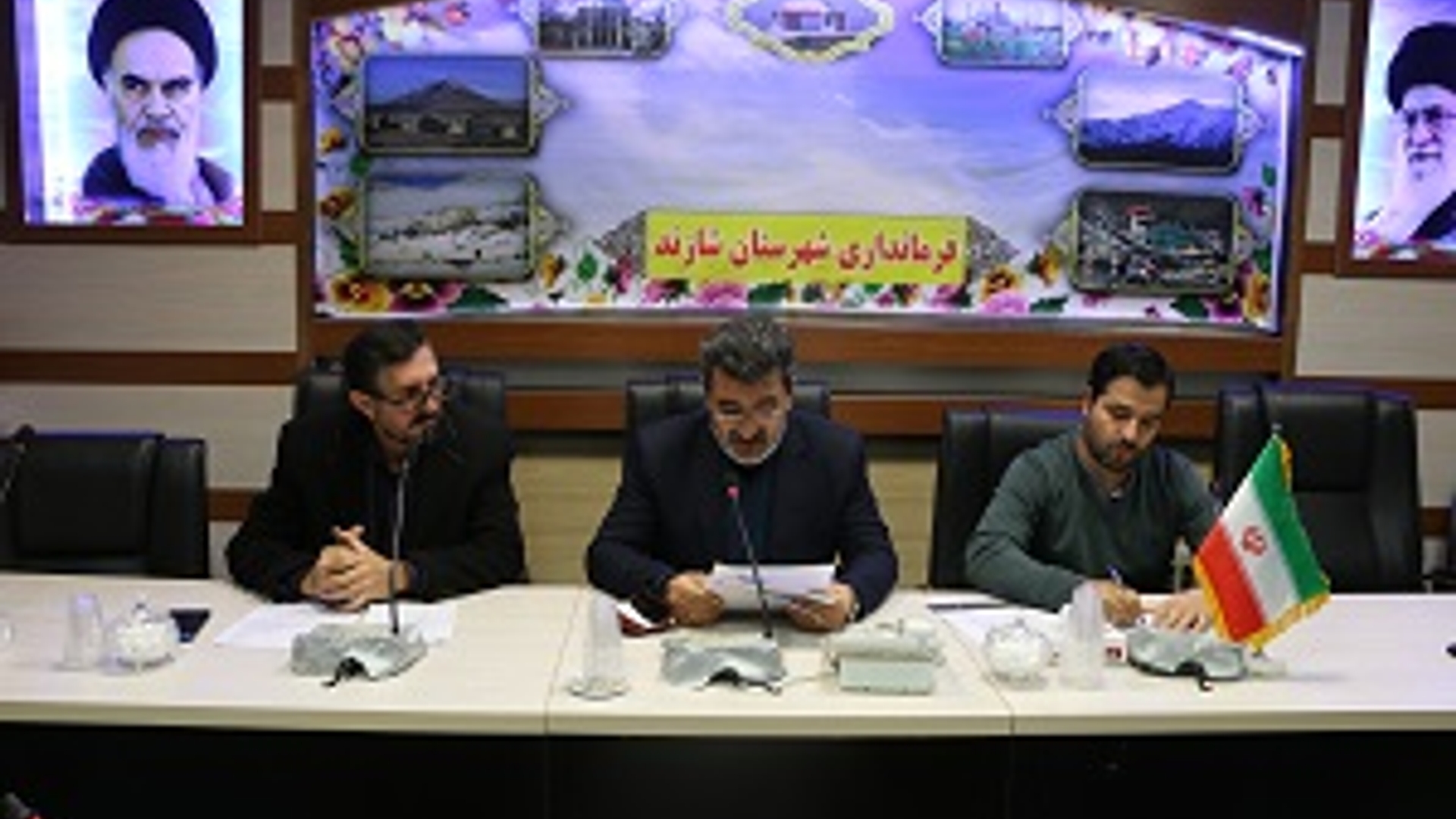 برگزاری جلسه بازآفرینی شهری شهرستان شازند