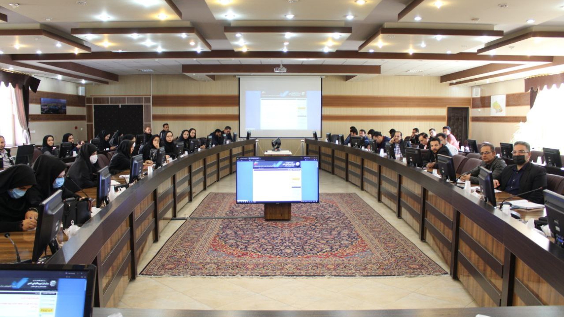 برگزاری هفتمین کارگاه آموزشی مسئولین مالی دهیاری های تابعه استان