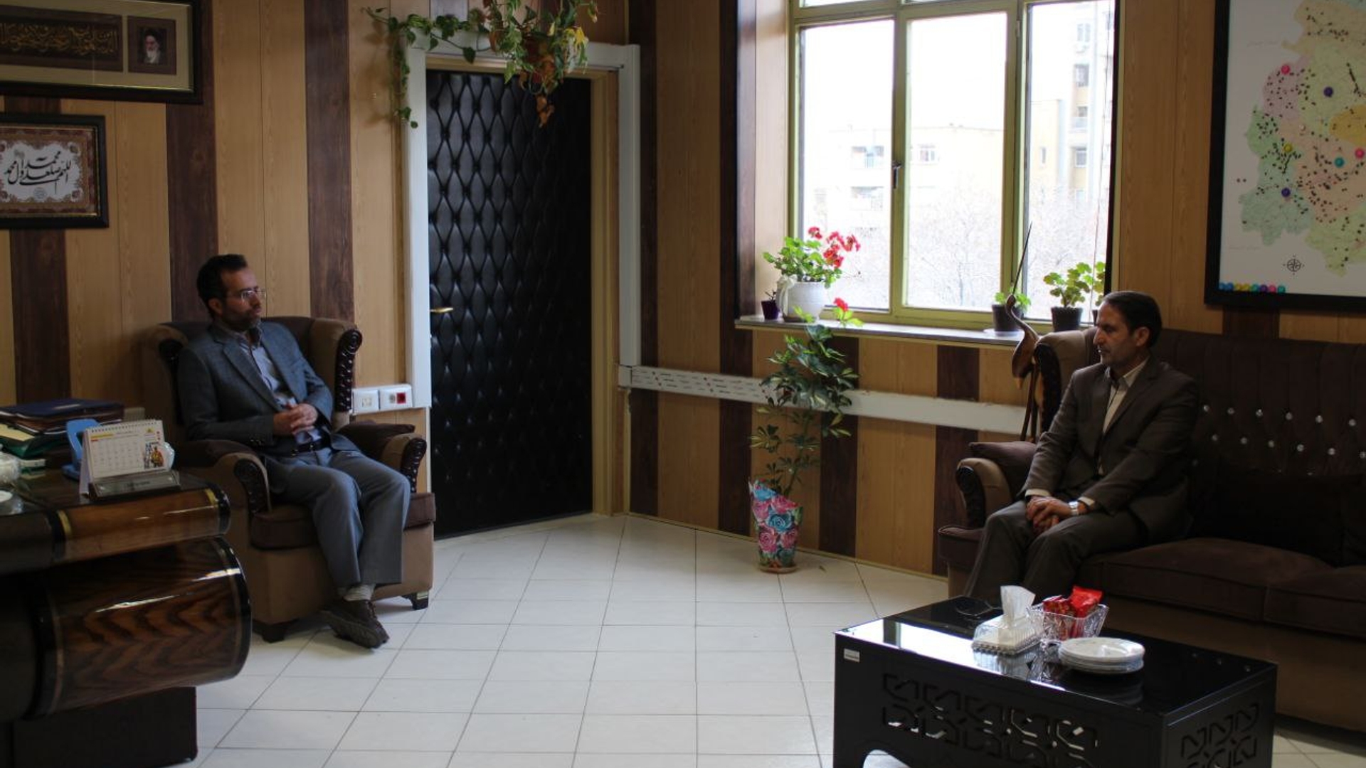 برگزاری جلسه بررسی نحوه ی ارائه خدمات اداره کل پست‌ استان در روستاها