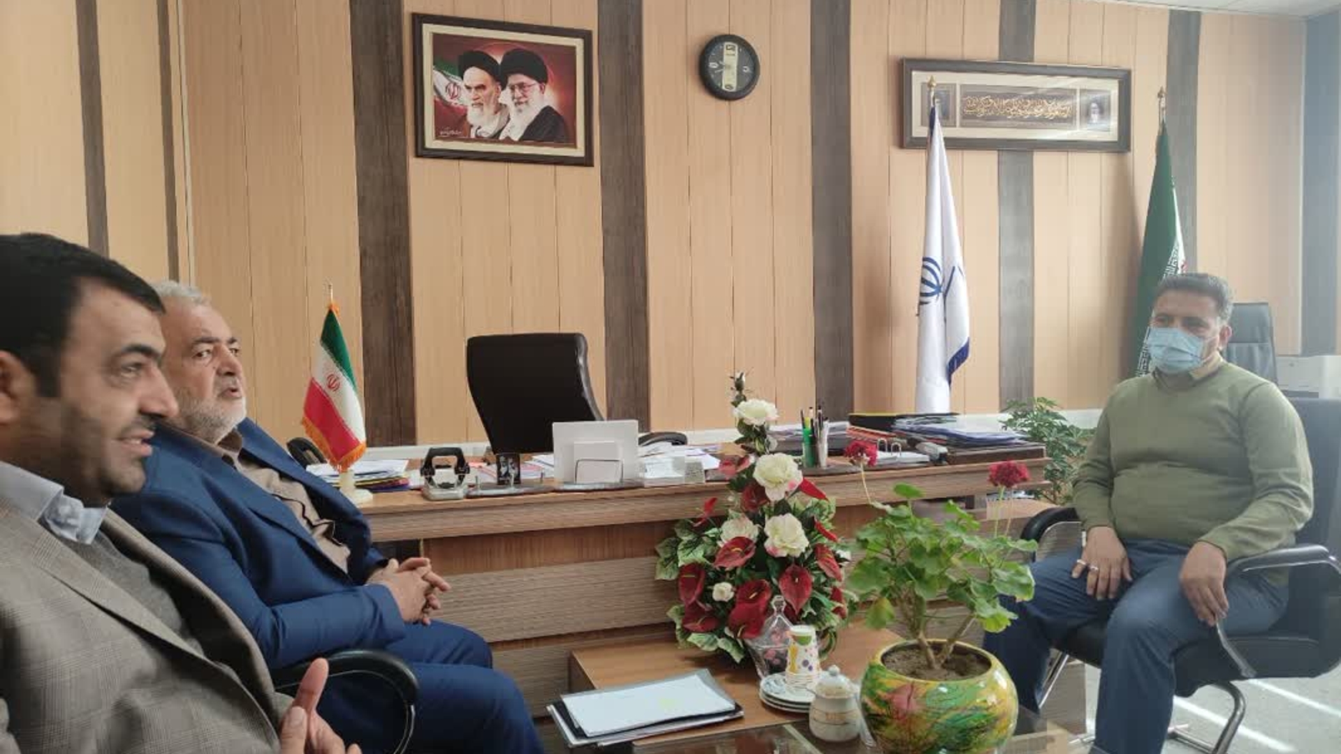 دومین جلسه پیرامون بررسی مشکلات و رفع موانع تکمیل زائر سرای مشهد