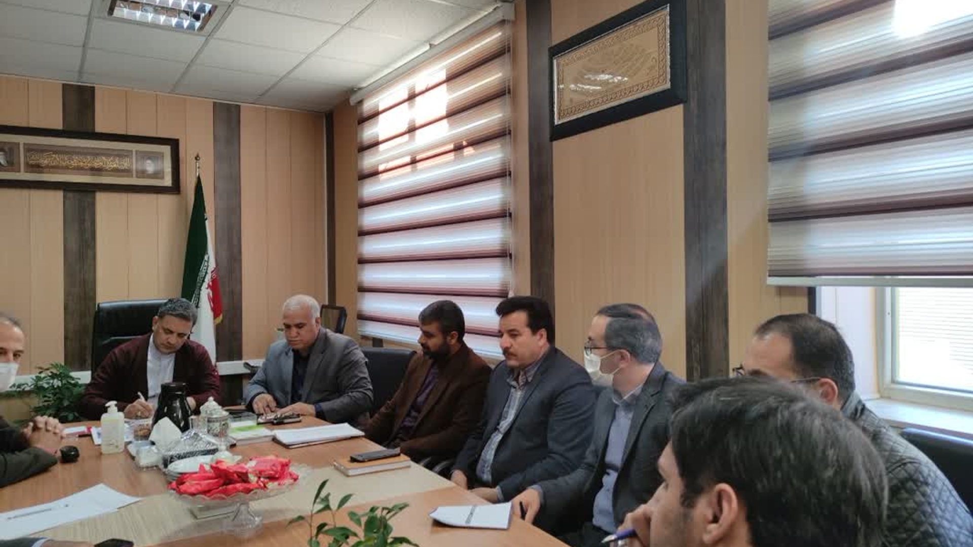 جلسه رفع مشکلات تامین سوخت ماشین آلات عمرانی شهرداری