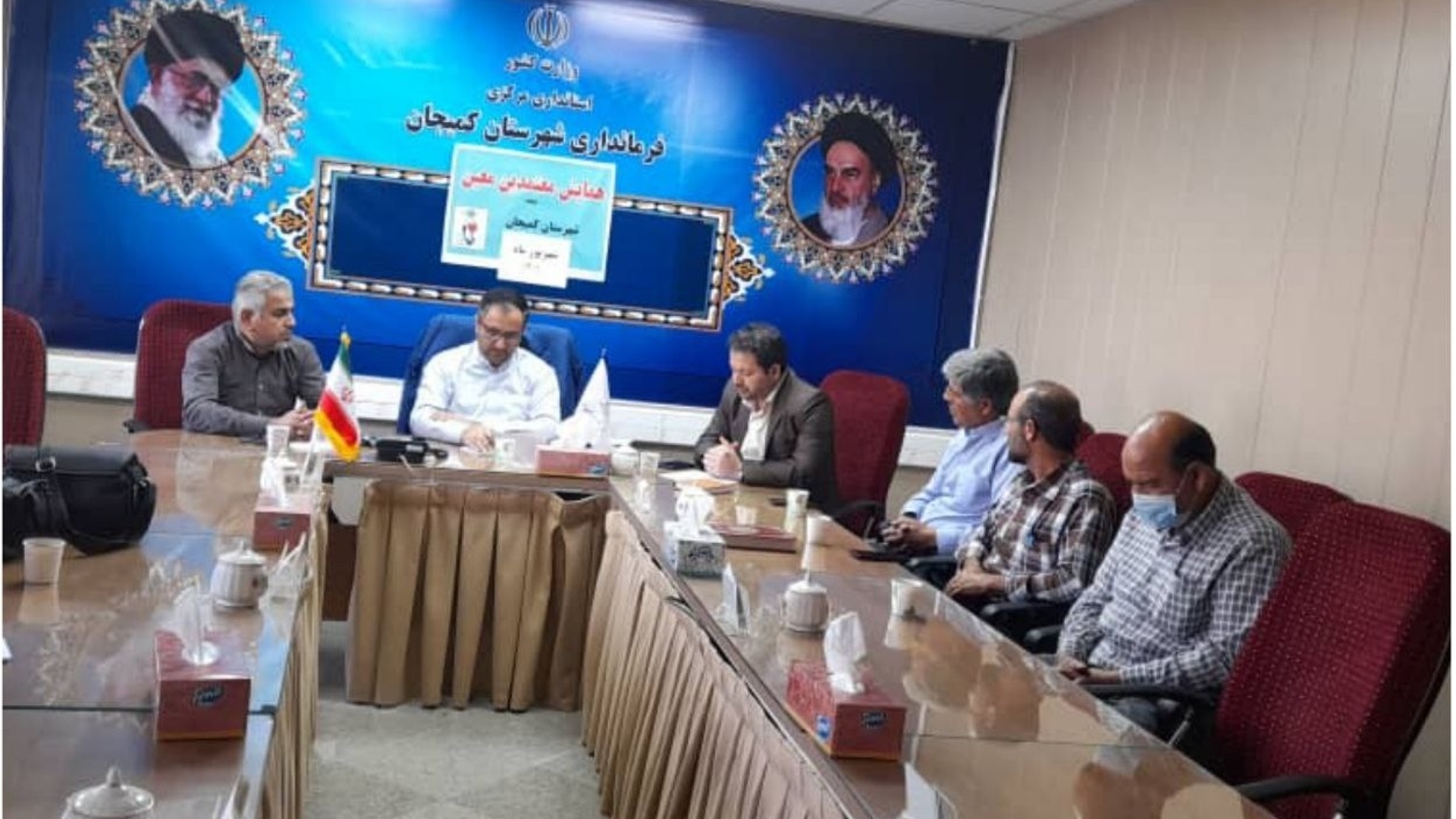 بررسی مشکلات ایثارگران و جانبازان شهرستان کمیجان با حضور معتمدین معین برگزار گردید.