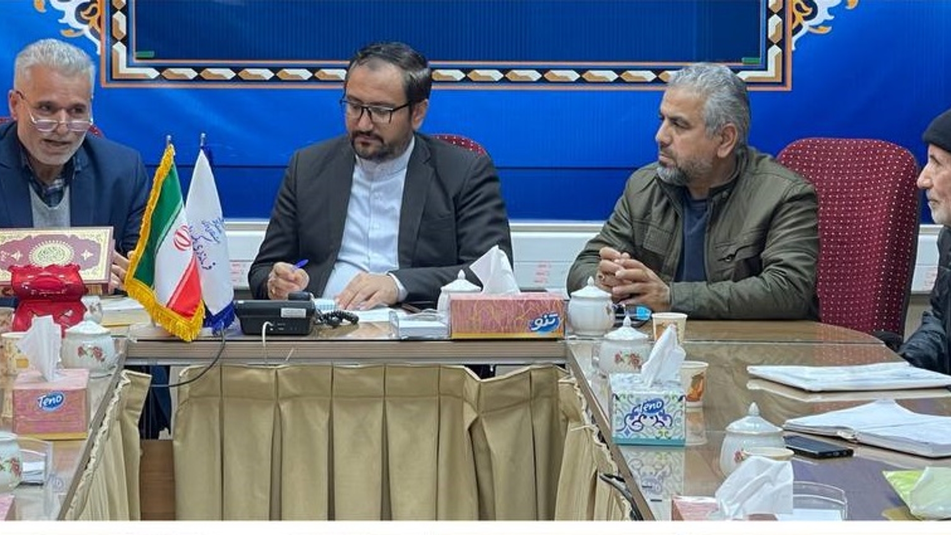 جلسه بررسی رفع مشکلات قطعاتی از اراضی روستای وفس