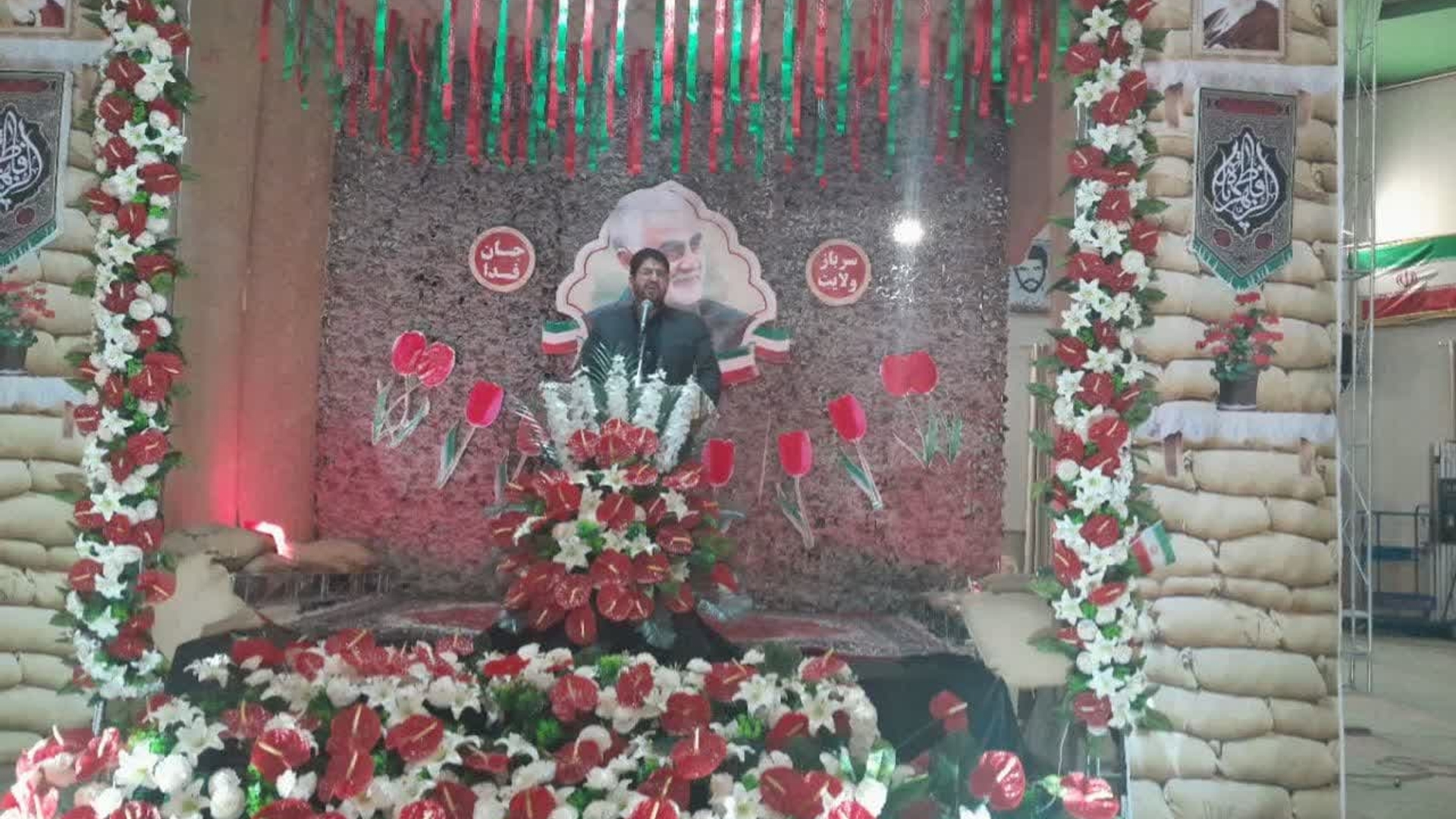 مراسم گرامیداشت سومین سالگرد شهادت سردار دلها ، عزیز ملت سردار سپهبد شهید حاج قاسم سلیمانی و ابومهدی المهندس و دومین سالگرد ارتحال آیت‌الله مصباح یزدی با حضور محمدرضا رضایی فرماندار تفرش ، سردار علیزاده و آحاد مردم شریف و انقلابی شهرستان تفرش در مصلی ولایت تفرش برگزار گردید.