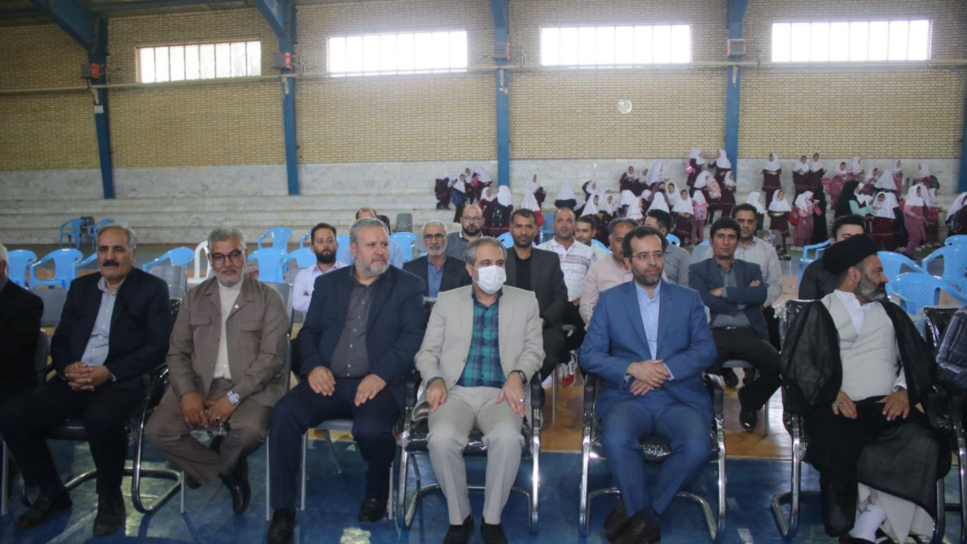 حضور مهدی الیاسی معاون استاندار و فرماندار ویژه شهرستان ساوه در مراسم روز ملی روستا و عشایر در روستای یل آباد بخش مرکزی