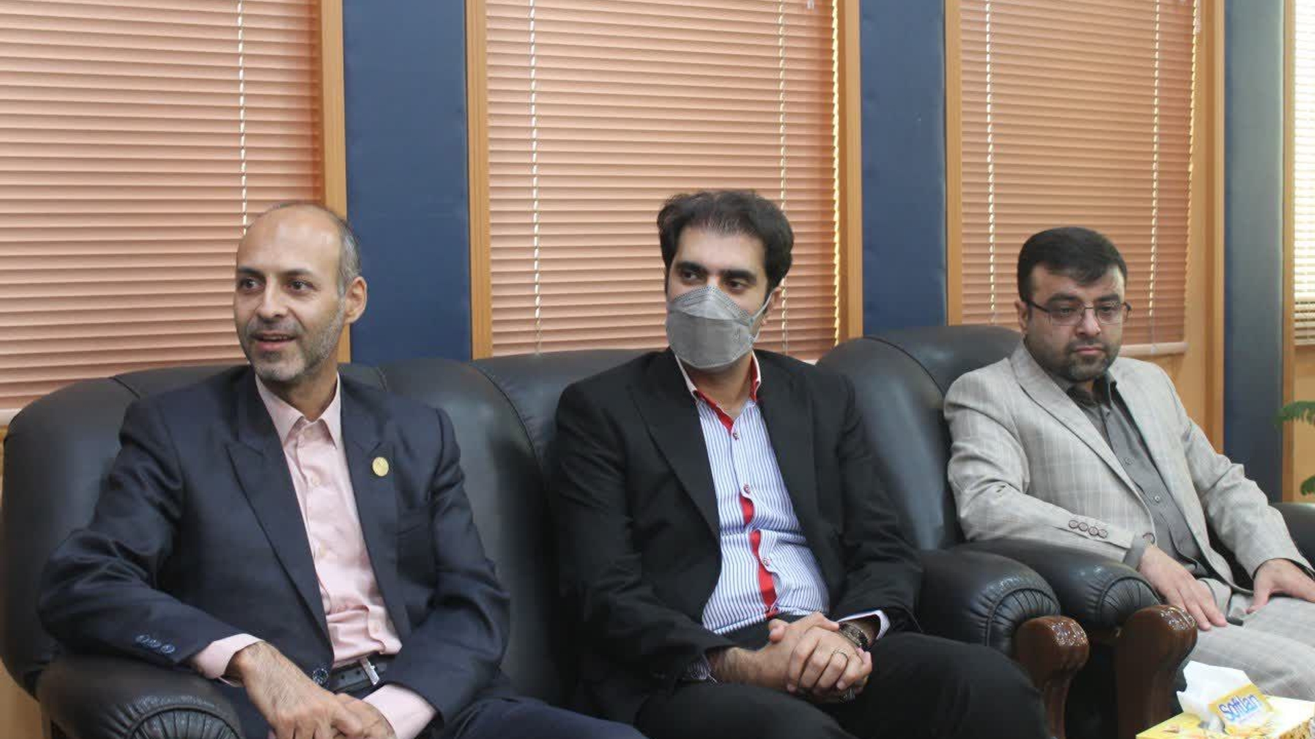 دیدار یونسی رییس دانشگاه پیام نور استان مرکزی با مهدی الیاسی معاون استاندار و فرماندار ویژه شهرستان ساوه