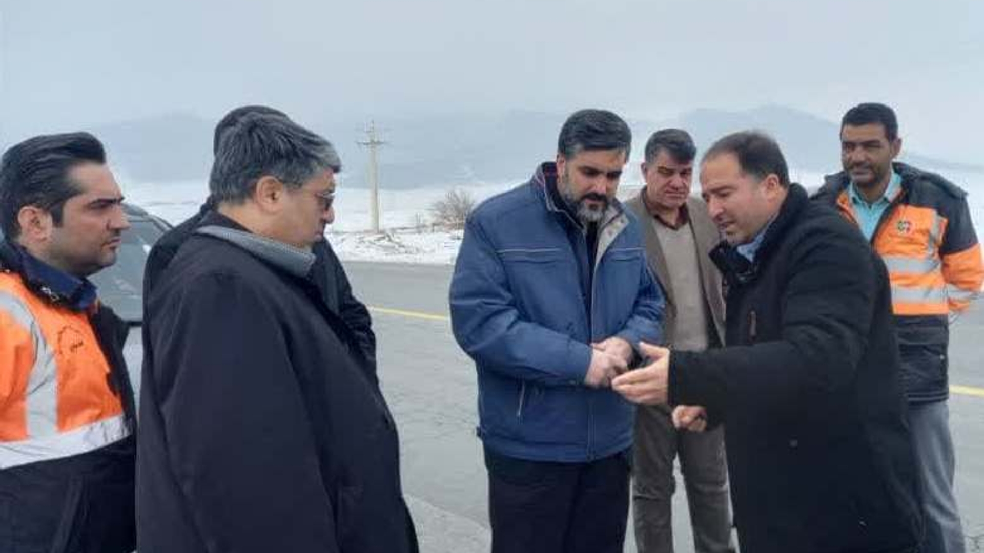 بازدید معاون راهداری سازمان راهداری و حمل و نقل جاده ای کشورازمحورهای مواصلاتی شهرستان خنداب