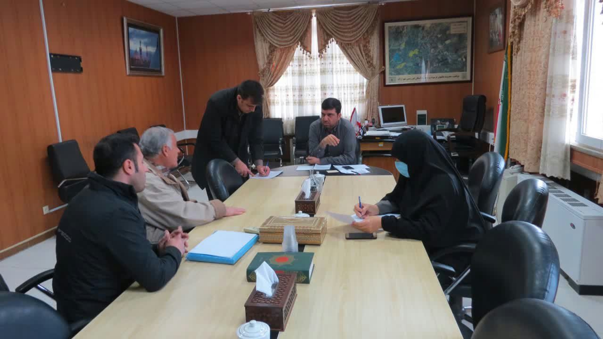 ملاقات عمومی فرماندارشهرستان اراک با شهروندان برگزار شد