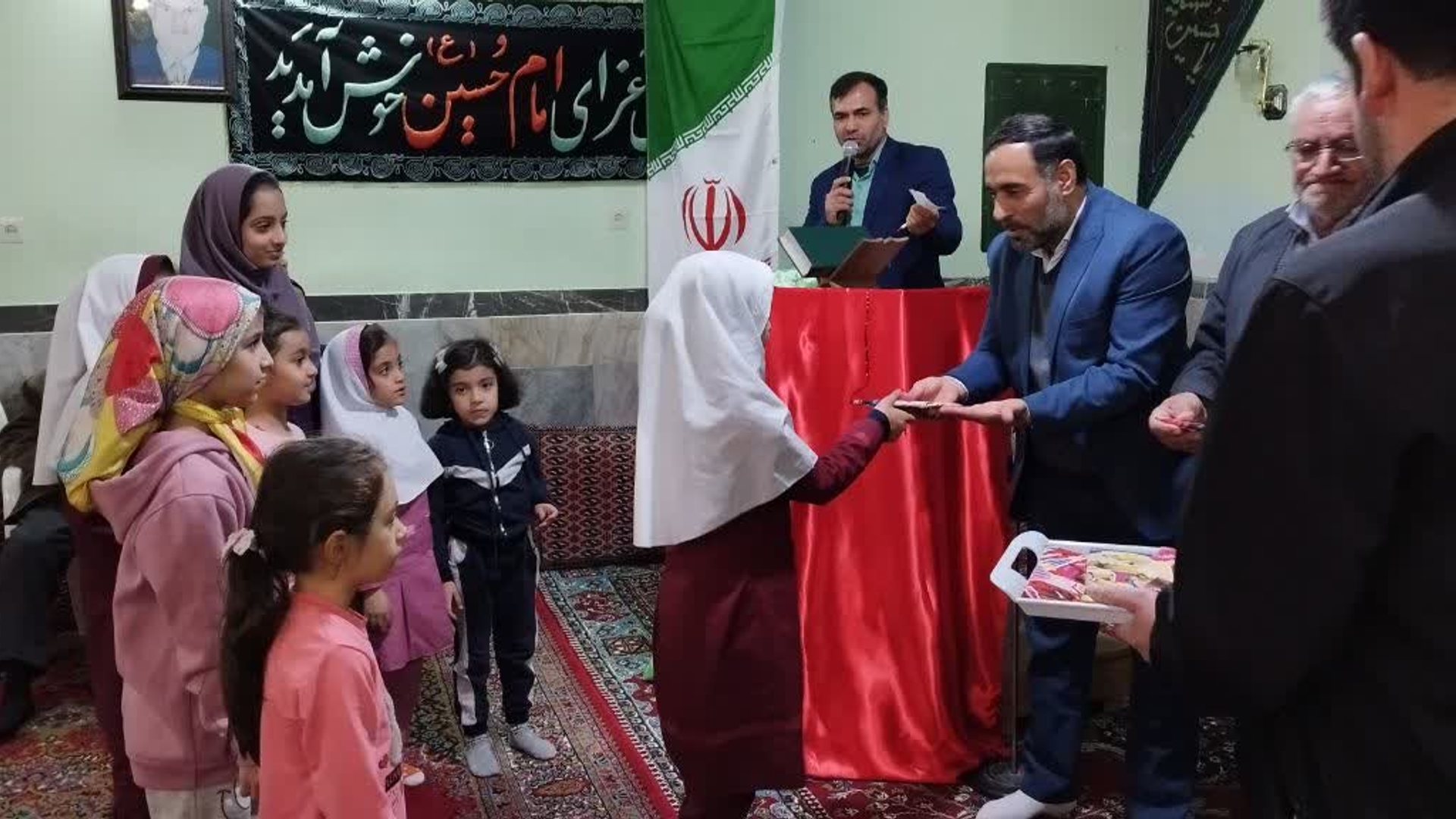 برگزاری جشن های چهل و چهارمین سالگرد پیروزی انقلاب در بخش کمره همزمان با سراسر کشور