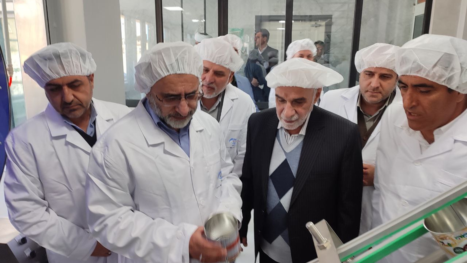 شیر خشک ایرانی در کام نوزادان محروم از شیر مادر