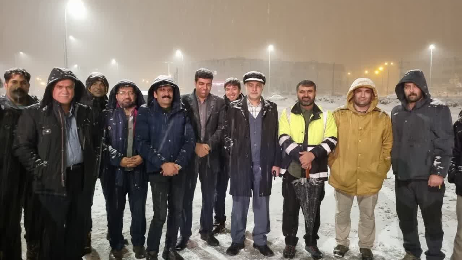 بازدید میدانی فرماندار شهرستان اراک به همراه رئیس شورای اسلامی شهر وشهردار اراک از معابر وخیابانهای سطح شهر اراک