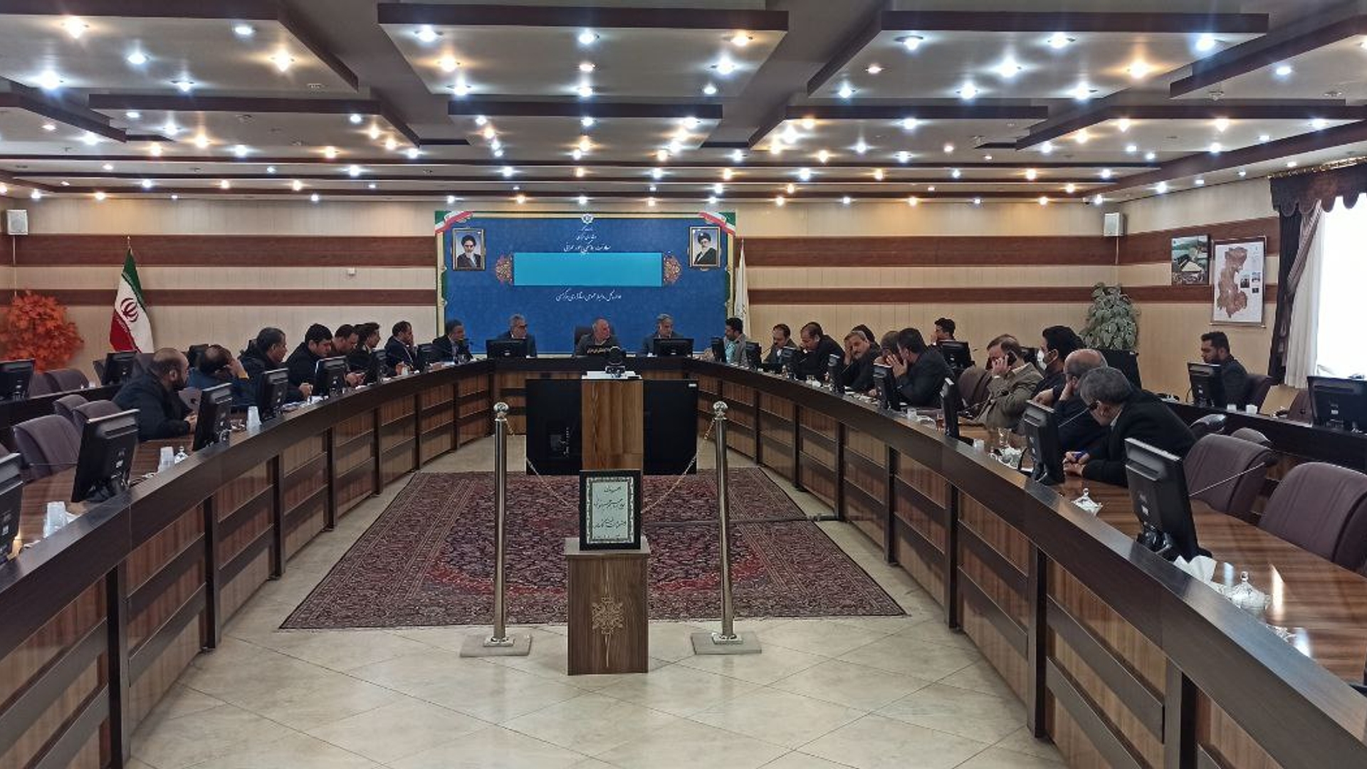 کارگروه مبارزه با ساخت و سازهای غیر مجاز برگزار شد.*