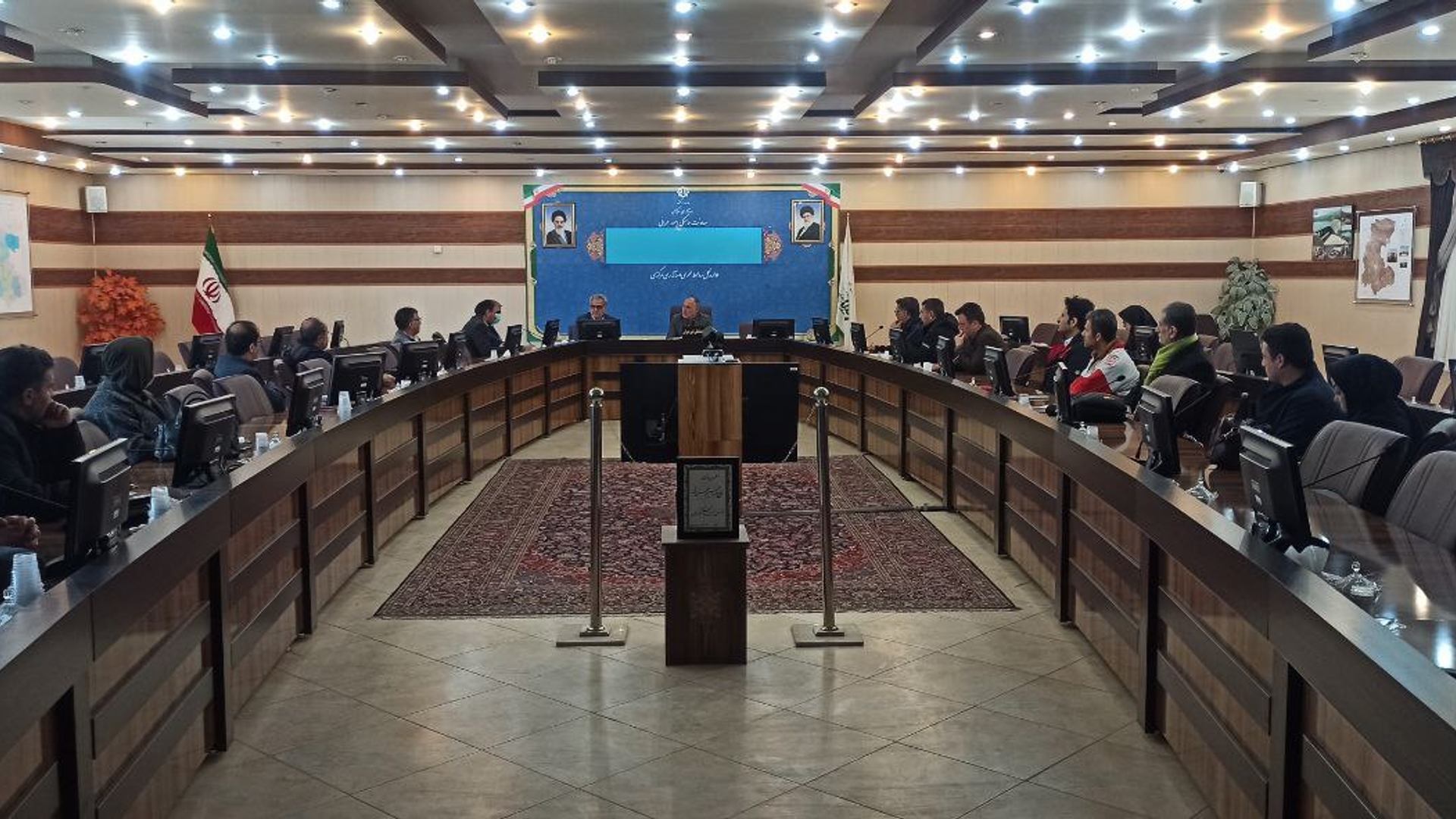 *جلسه بررسی طرح گردشگری دره گردو برگزار شد.