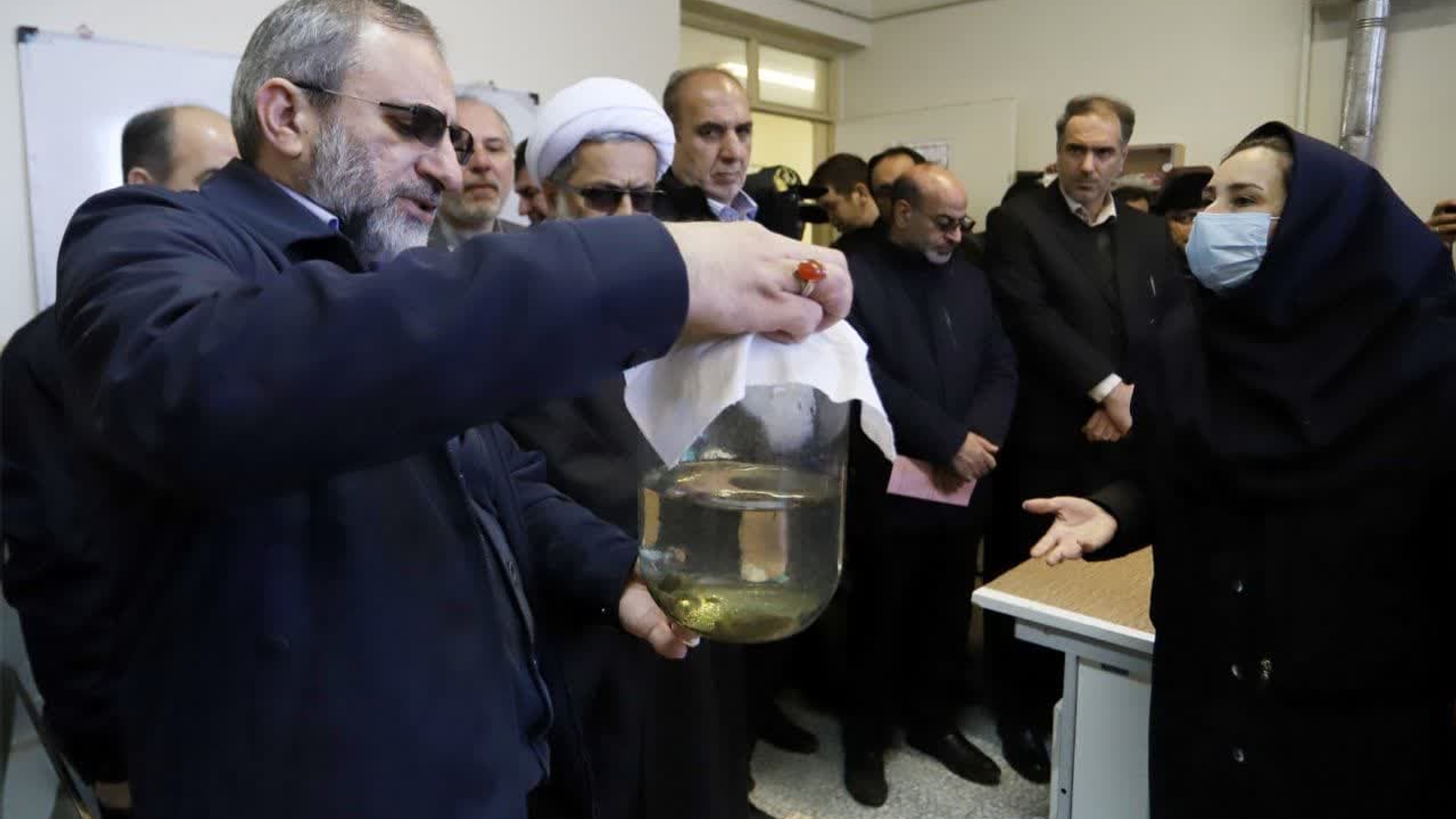 هم‌زمان با پنجمین روز از دهه مبارک فجر انقلاب اسلامی با حضور استاندار مرکزی، نماینده مردم تفرش، آشتیان و فراهان در مجلس شورای اسلامی، معاون هماهنگی امور عمرانی استاندار و فرماندار تفرش، از دپارتمان پژوهش و کسب و کارهای نوین کشاورزی مدرن در مرکز فنی‌ و حرفه‌ای تفرش رونمایی شد.