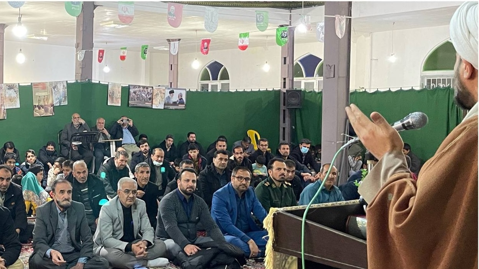 ویژه برنامه گرامیداشت‌ دهه مقاومت در شهرستان کمیجان برگزار گردید