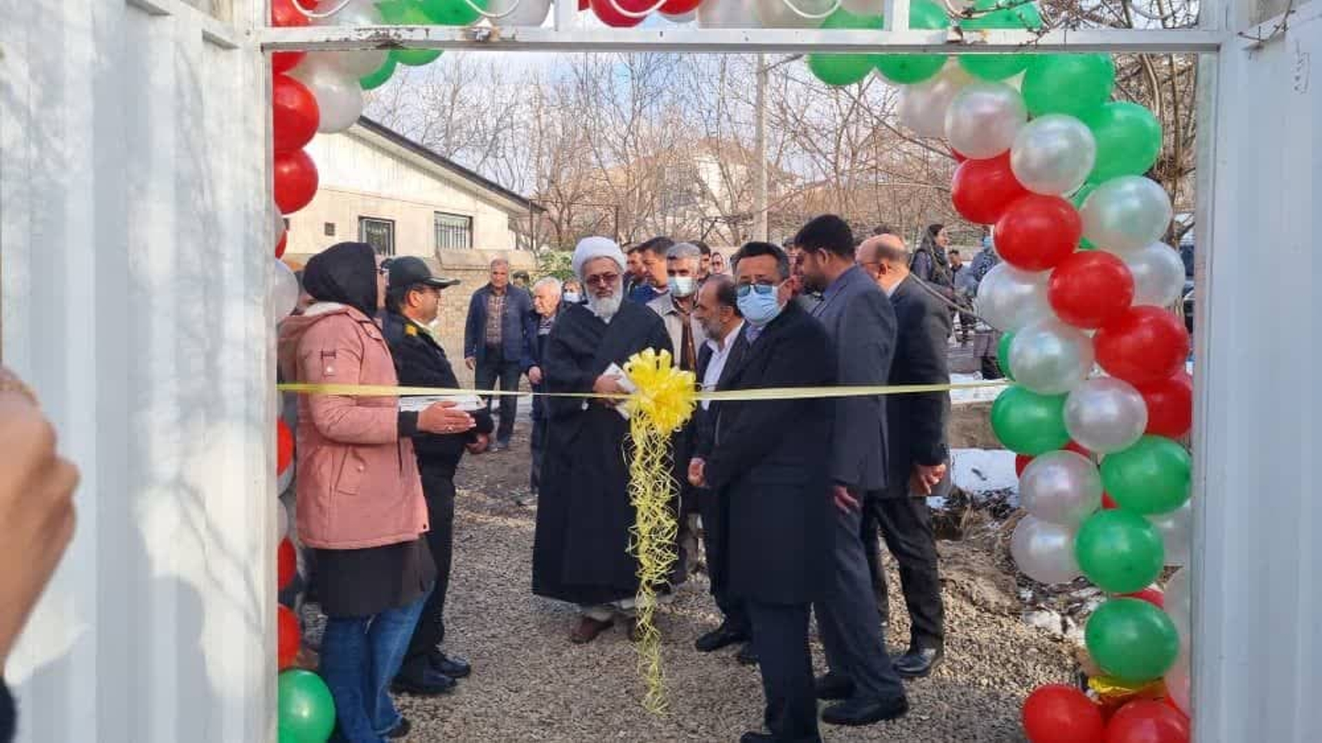 به مناسبت دهه مبارک فجر و با حضور رضایی فرماندار، اجرایی امام جمعه، درودیان بخشدار مرکزی، مشهدی مشاور نماینده مردم و جمعی دیگر از مسئولین پروژه بازسازی خانه بهداشت روستای تراران بالا به بهره برداری رسید.
