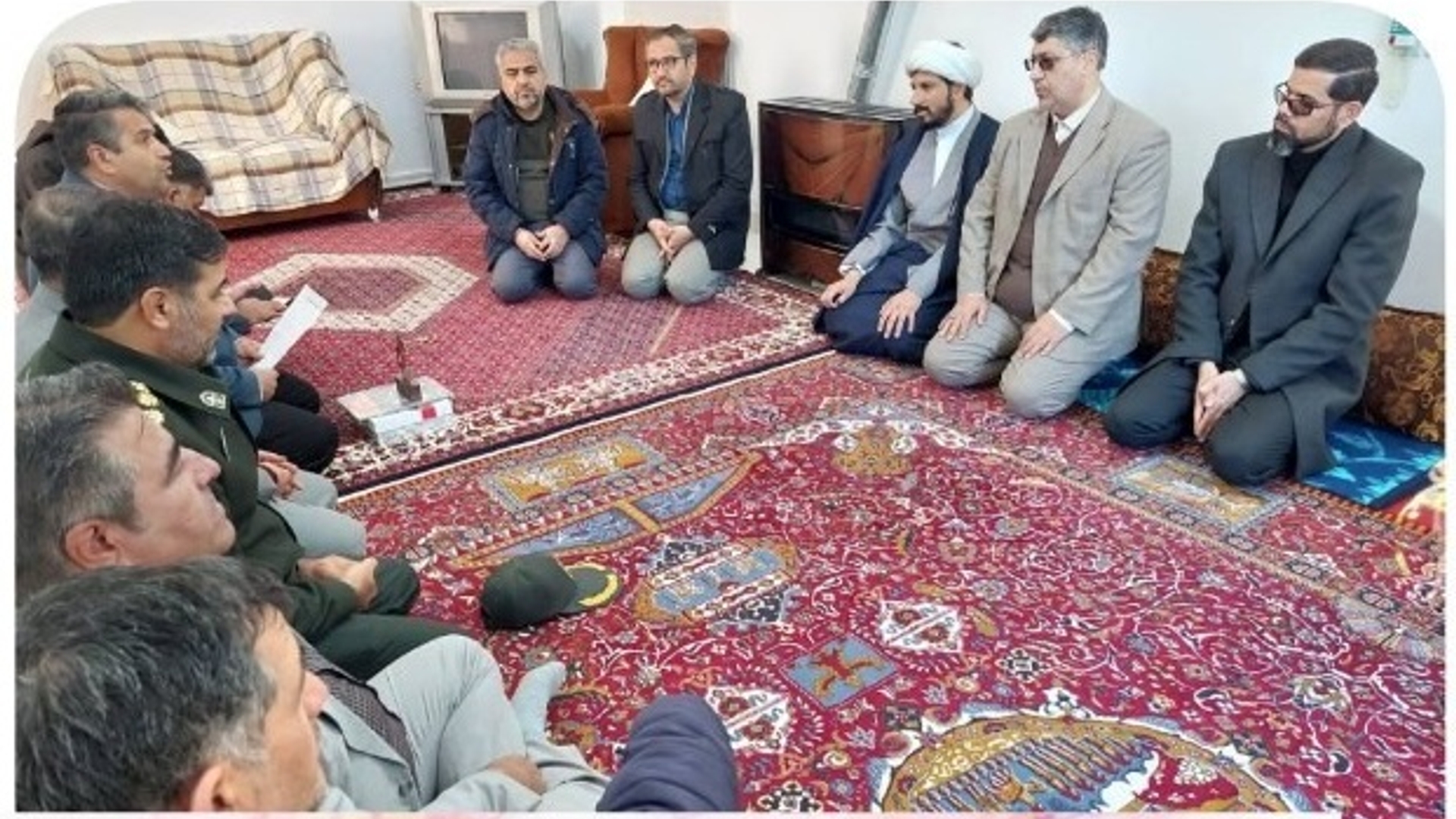 با حضور دکتر علی اکبر کریمی نماینده مردم شریف شهرستان های اراک، کمیجان و خنداب در مجلس شورای اسلامی به همراه امام جمعه شهر میلاجرد، فرماندار شهرستان کمیجان و معاونین ایشان و جمعی از مدیران شهرستان، منزل مسکونی مددجوی کمیته امداد حضرت امام خمینی(ره) در شهر میلاجرد به بهره برداری رسید.