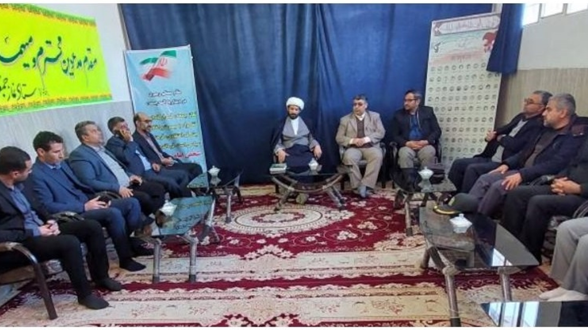 حضور دکتر علی اکبر کریمی نماینده مردم شریف شهرستان های اراک، کمیجان و خنداب در مجلس شورای اسلامی به همراه فرماندار شهرستان کمیجان و معاونین ایشان، فرمانده انتظامی شهرستان، اعضای شورای شهر میلاجرد، جمعی از مدیران