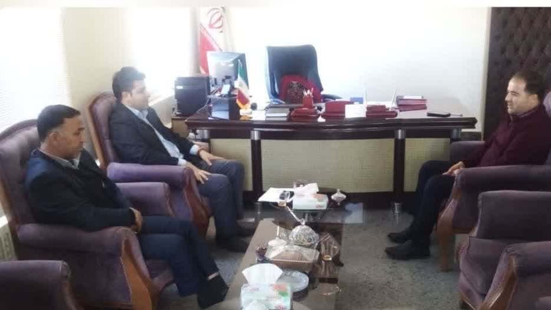 دیدارمدیرکل نوسازی و تجهیز مدارس استان با فرماندار