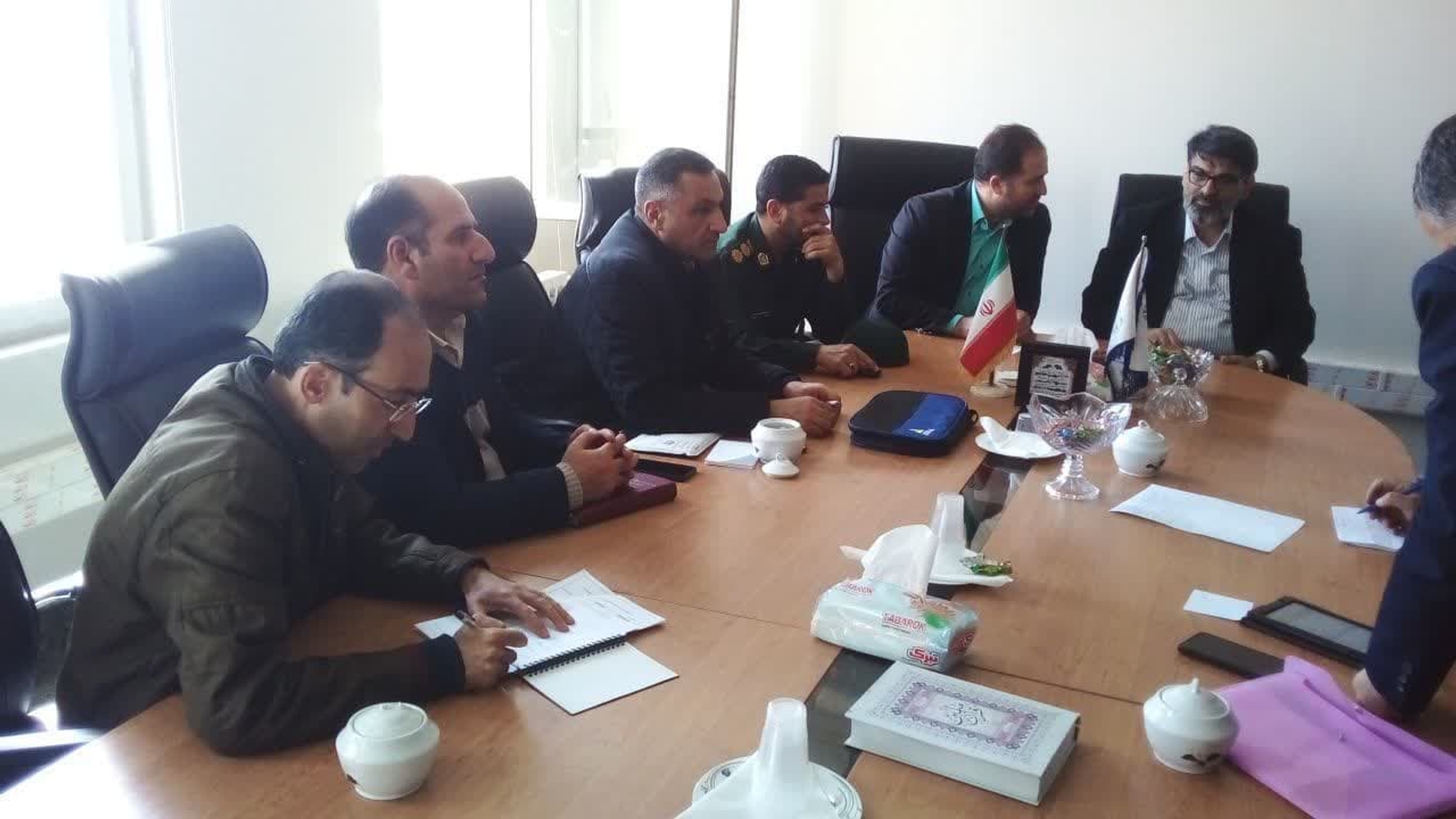 دیدار مدیرکل کمیته امداد استان مرکزی با فرماندار