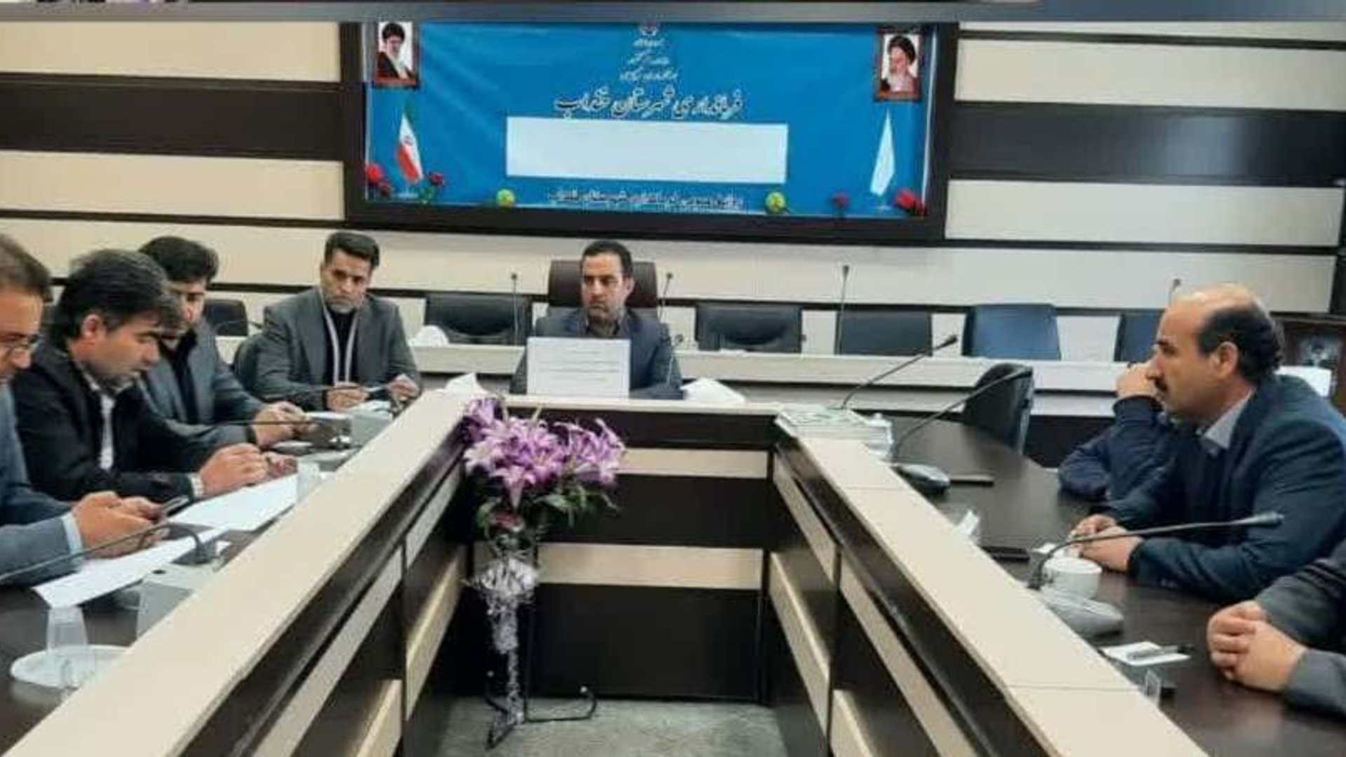 ""  جلسه هماهنگی بزرگداشت روز جوان   ""