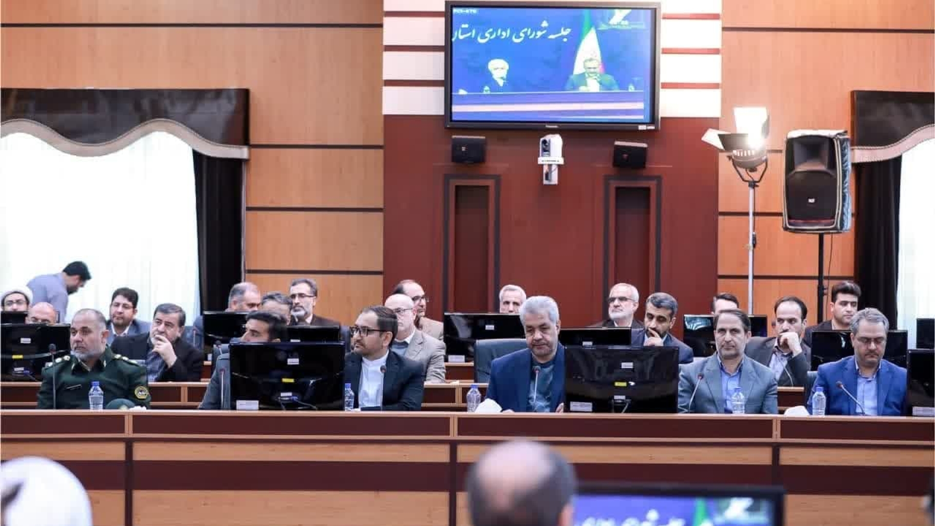 جلسه شورای اداری استان مرکزی         :