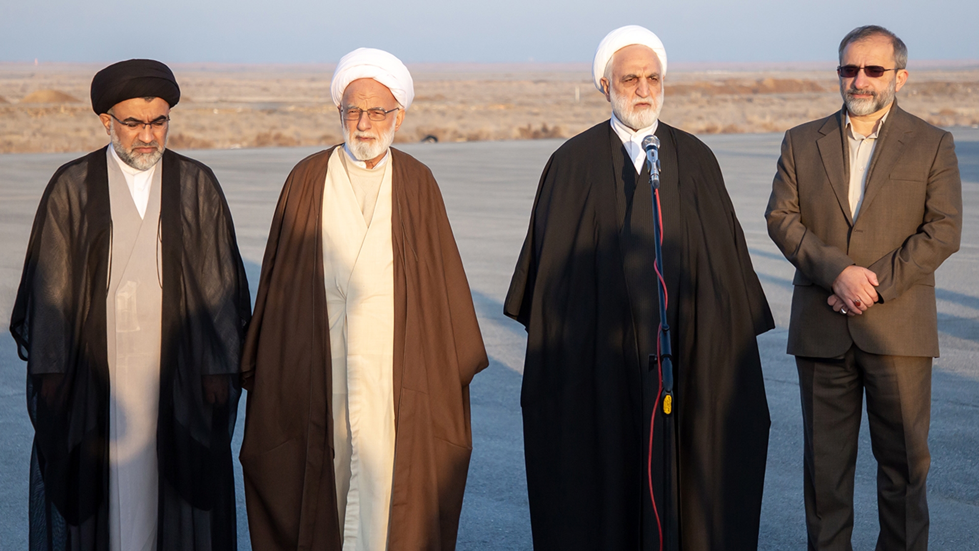 دیدار چهره به چهره با مردم فرآیند خدمت‌رسانی را تسهیل می‌کند