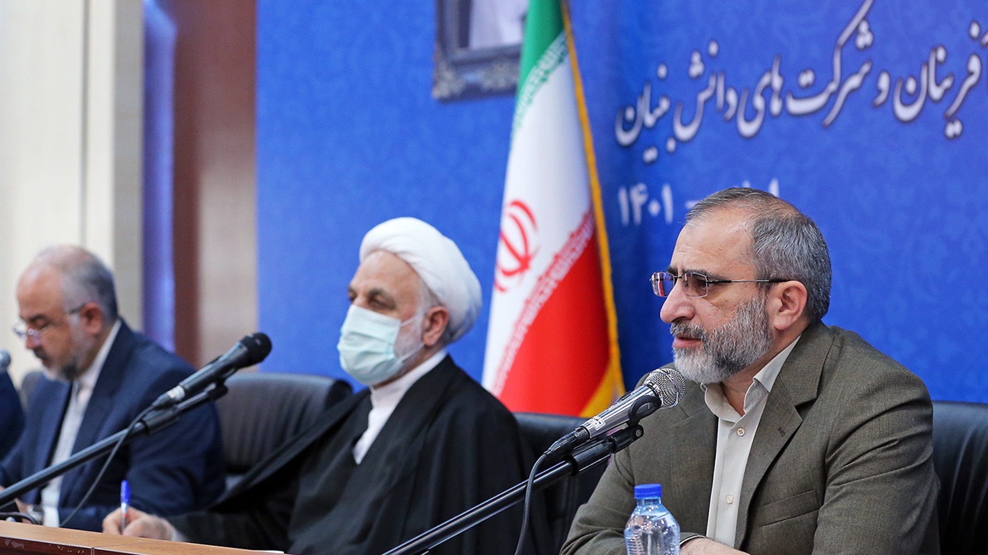 استاندار: صنایع مادر استان مرکزی آسیب دیده است