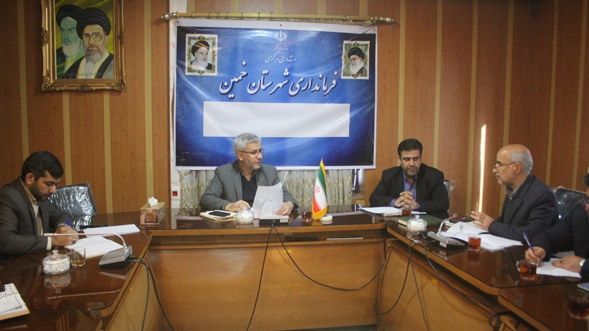 دومین جلسه کارگروه پایش ایمنی ساختمان های مهم و بلند مرتبه در شهرستان خمین برگزار شد