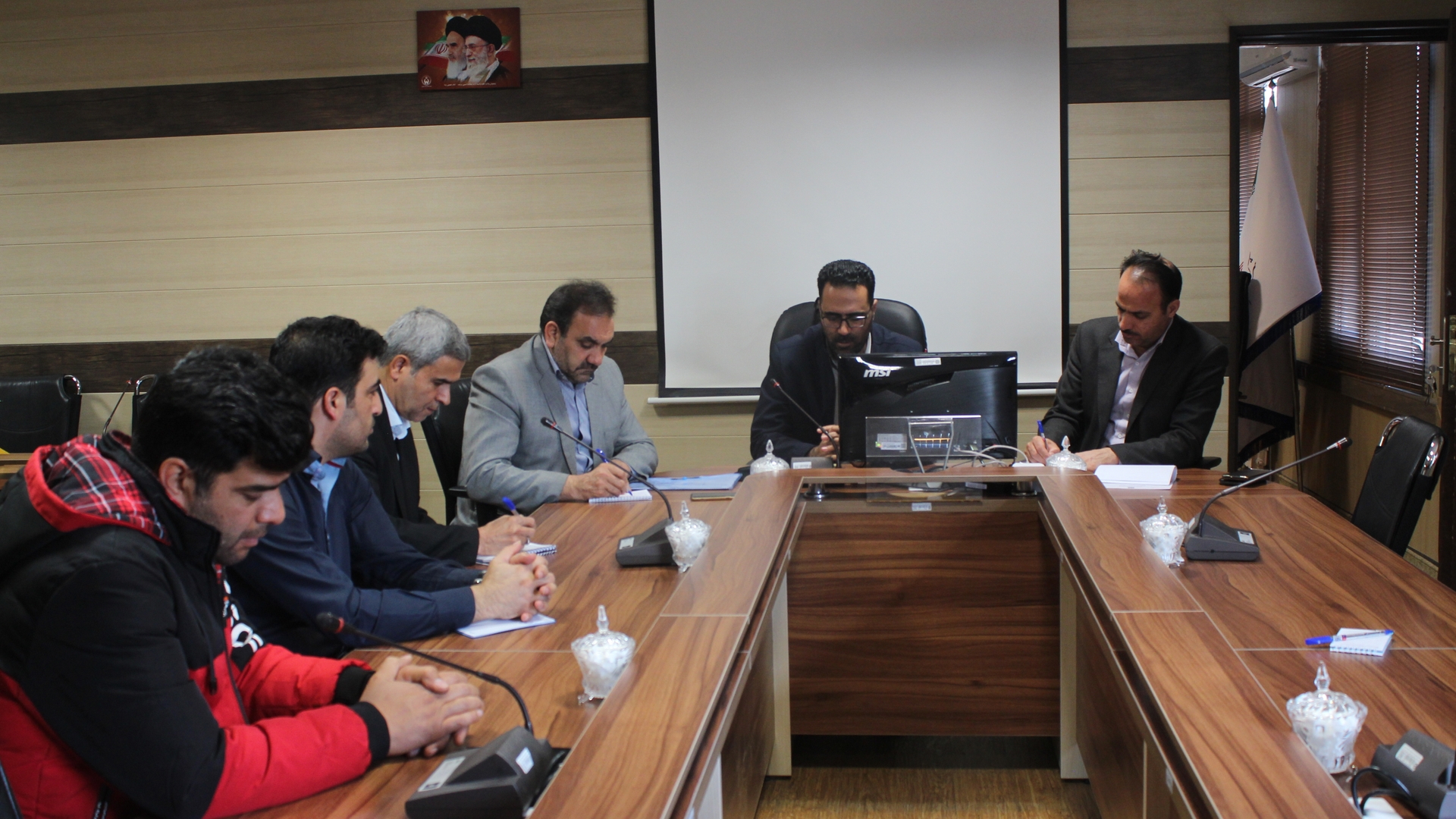 برگزاری جلسه دو سوخته نمودن نانوایی‌های استان