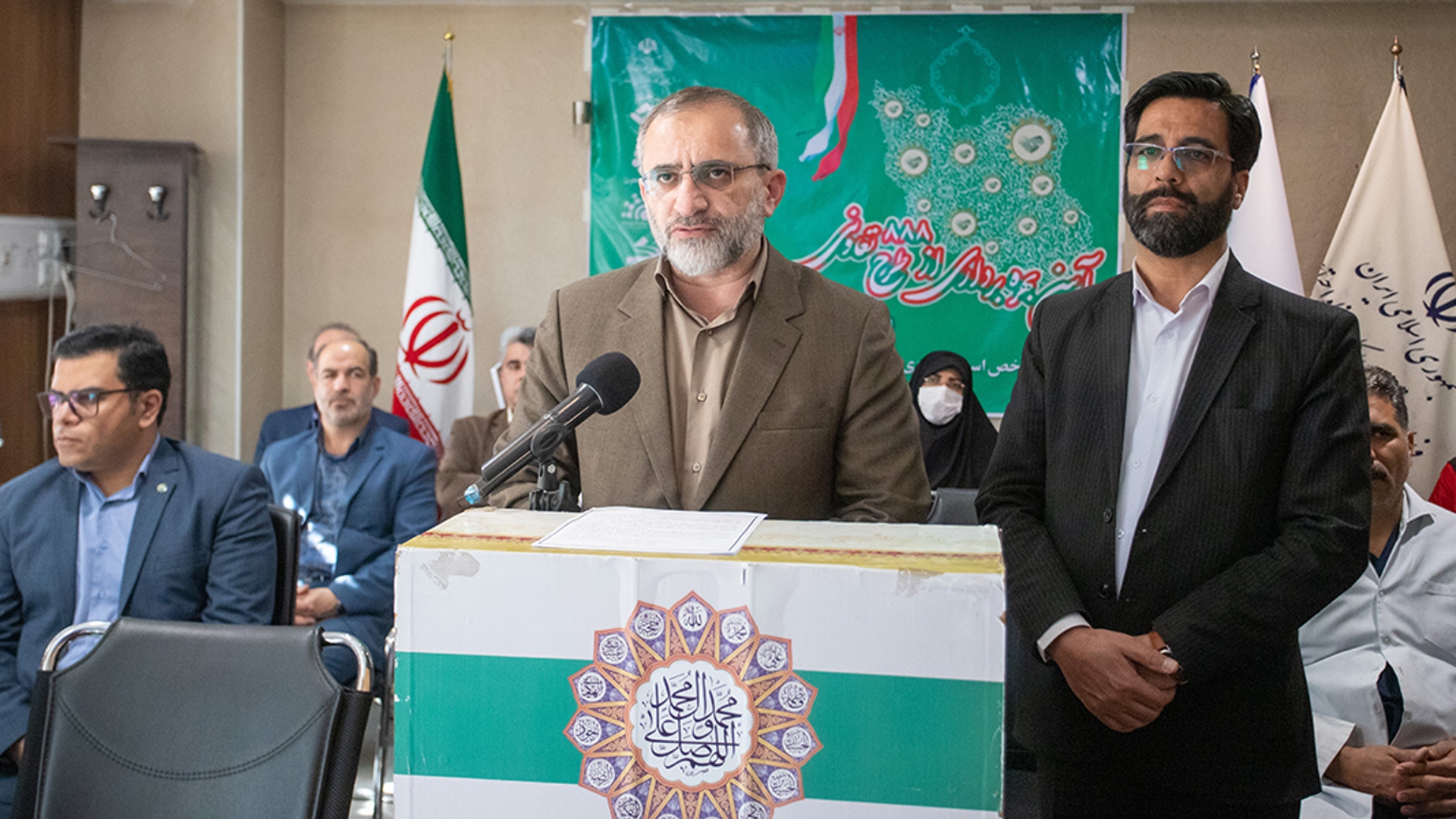 استاندار مرکزی: بخش تعاون تجلی اقتصاد مردمی است