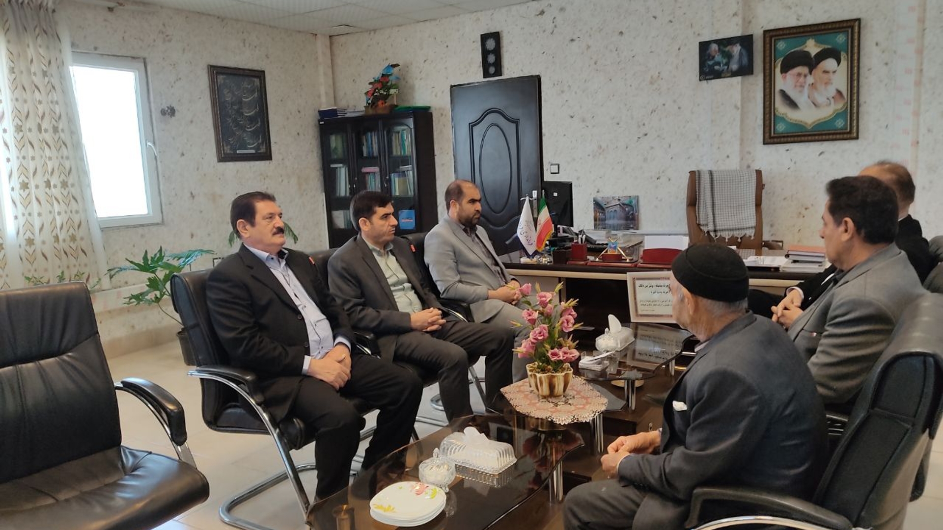 💠 دیدار نوروزی دکتر بیاتی نماینده محترم مردم شهرستان در مجلس شورای اسلامی و هییت همراه با آقازیارتی