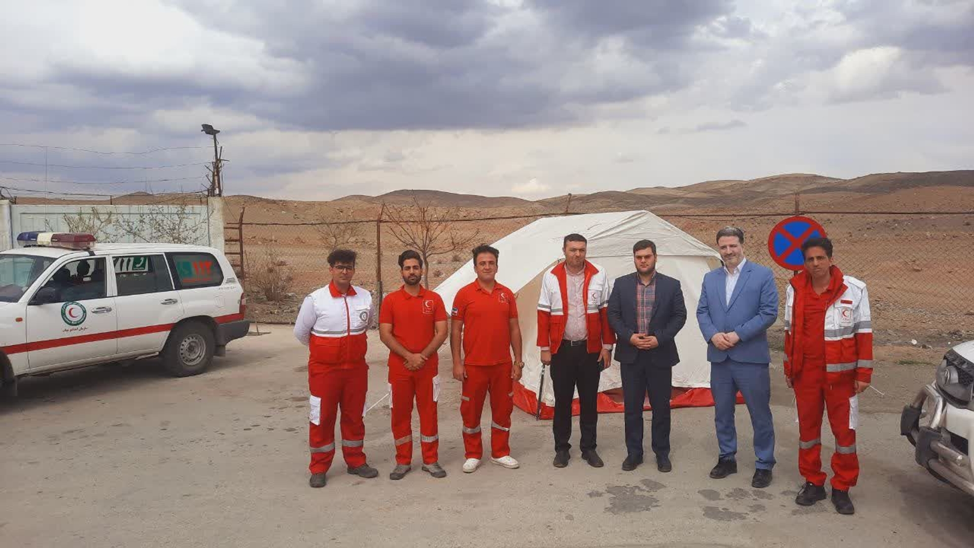 بازدید از پایگاه های امداد و نجات جاده ای هلال احمر