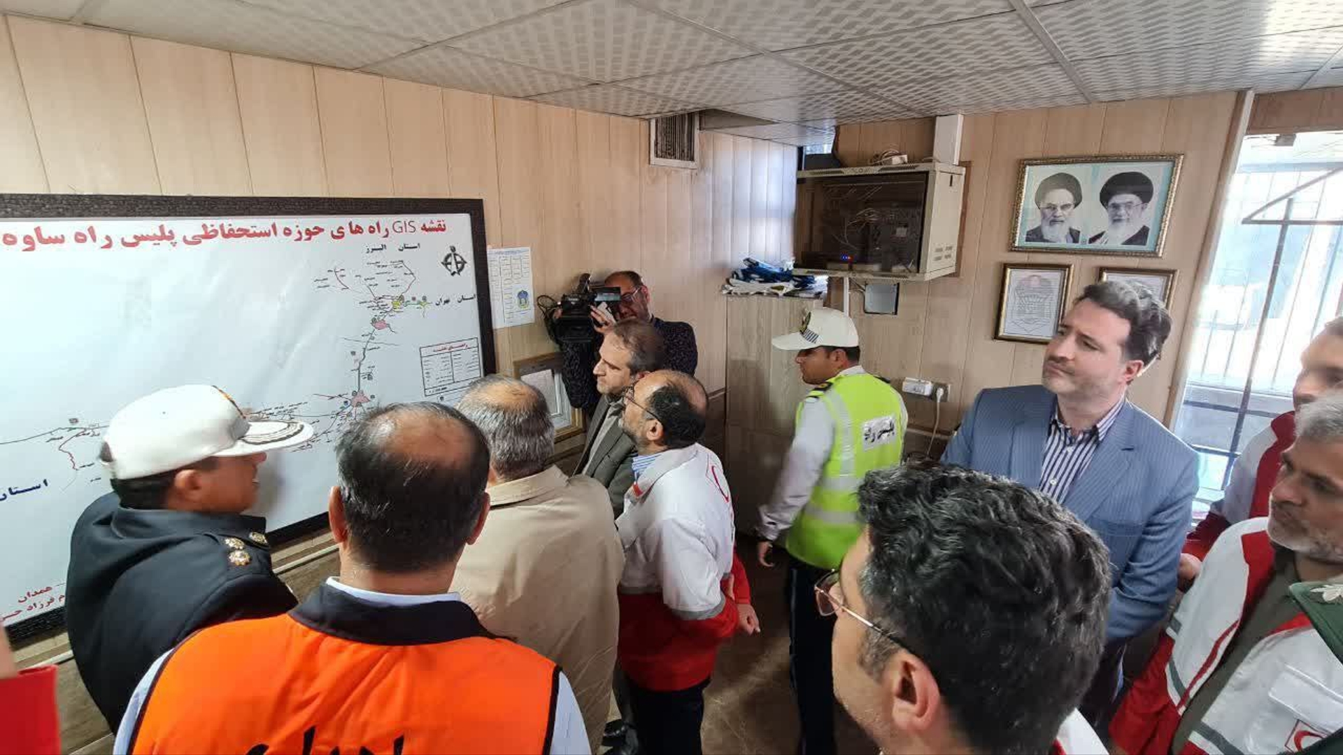 سفر نوروزی استاندار مرکزی و حضور در پلیس راه محور ساوه_همدان