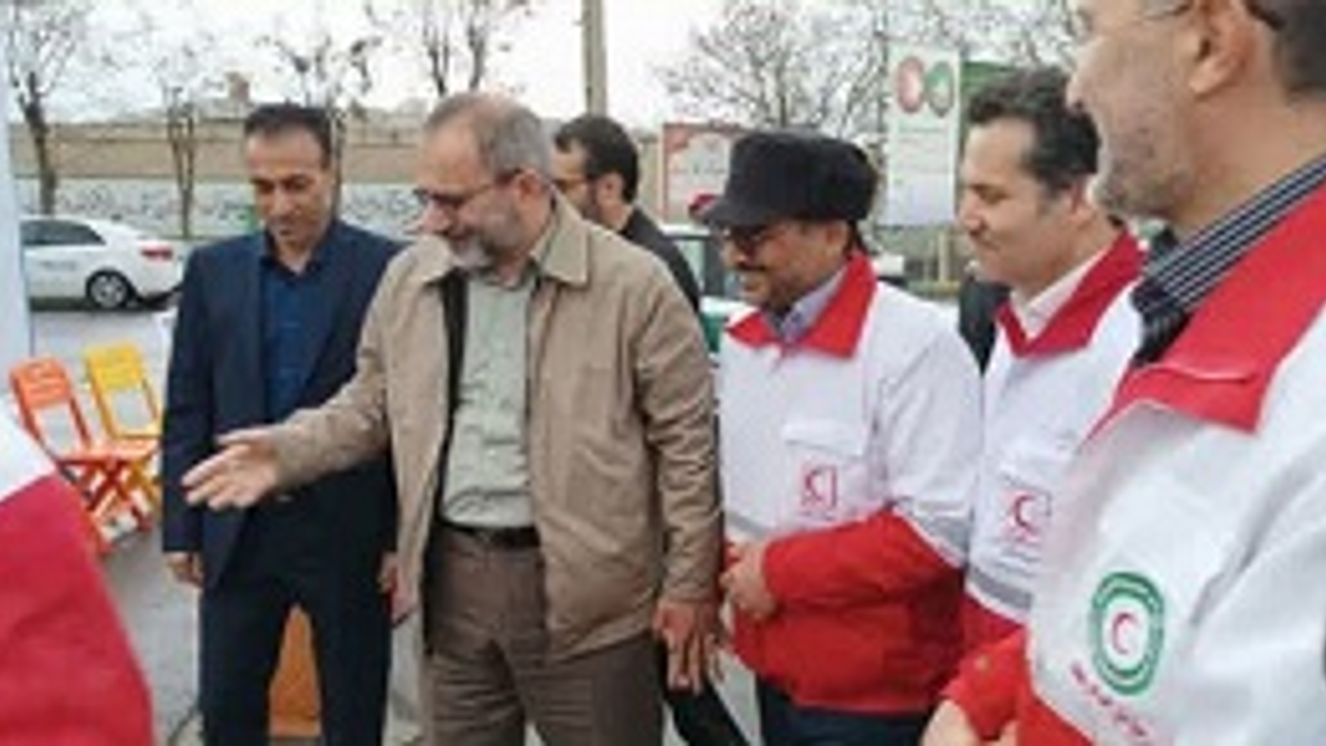 بازدید میدانی دکتر مخلص الائمه استاندار مرکزی از پلیس راه توره و پایگاه امداد و نجات هلال احمر شهر شازند