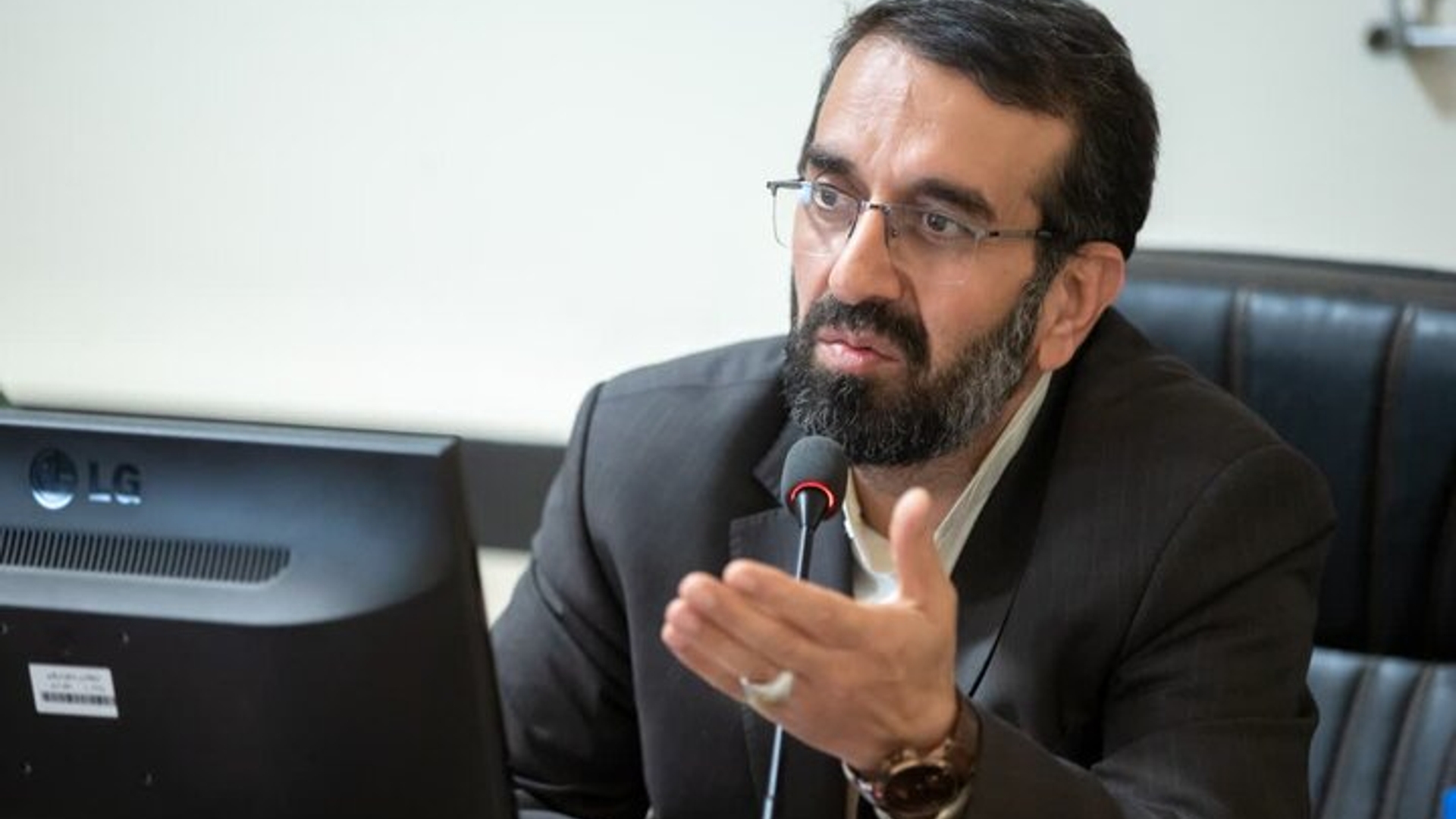 انتقاد معاون استاندار مرکزی از وضعیت انبار اموال تملیکی در استان مرکزی