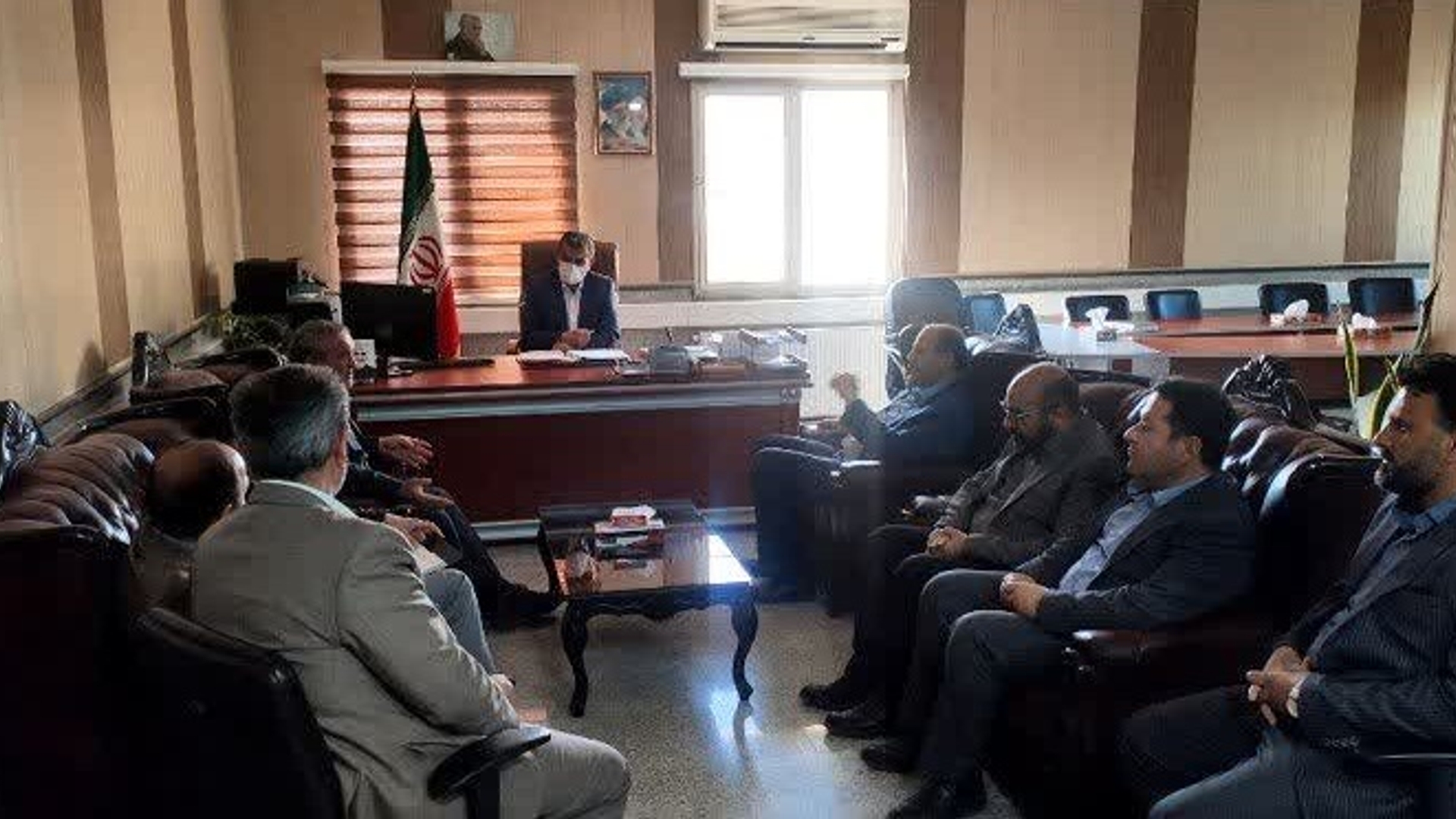 دیدار فرماندار با  مدیرکل بنیاد مسکن انقلاب اسلامی و مدیرعامل شرکت گاز استان