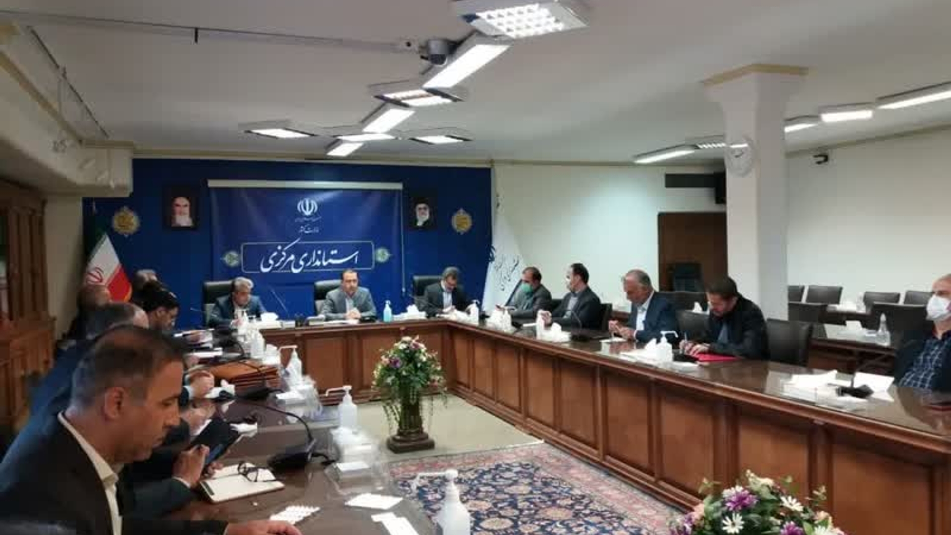 جلسه .ستاد تنظیم بازار استان مرکزی به ریاست معاون هماهنگی امور اقتصادی استاندار، مدیرکل دفتر هماهنگی امور اقتصادی، ،مدیران و اعضای مربوطه با دستور کنترل و تأمین کالاهای اساسی به ویژه در ماه مبارک رمضان برگزار شد.
📅 پنج شنبه ۱۷ فروردین ۱۴۰۲